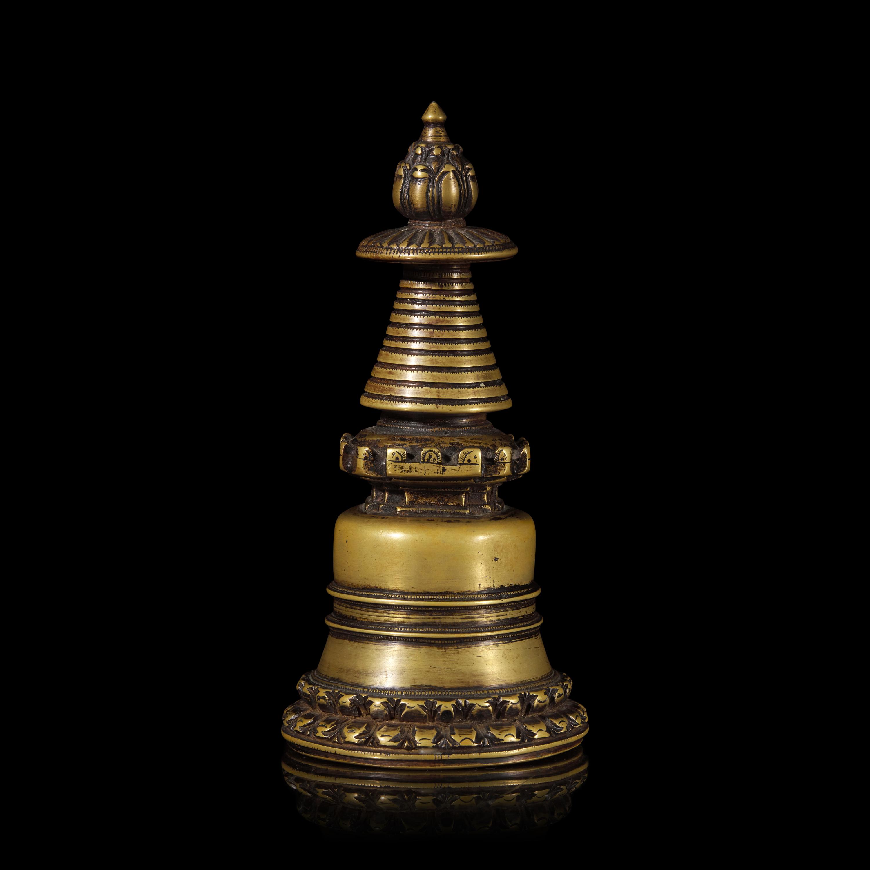 A Tibetan Bronze Model of a Stupa, 12th-14th Century 十二-十四世紀 銅舍利塔