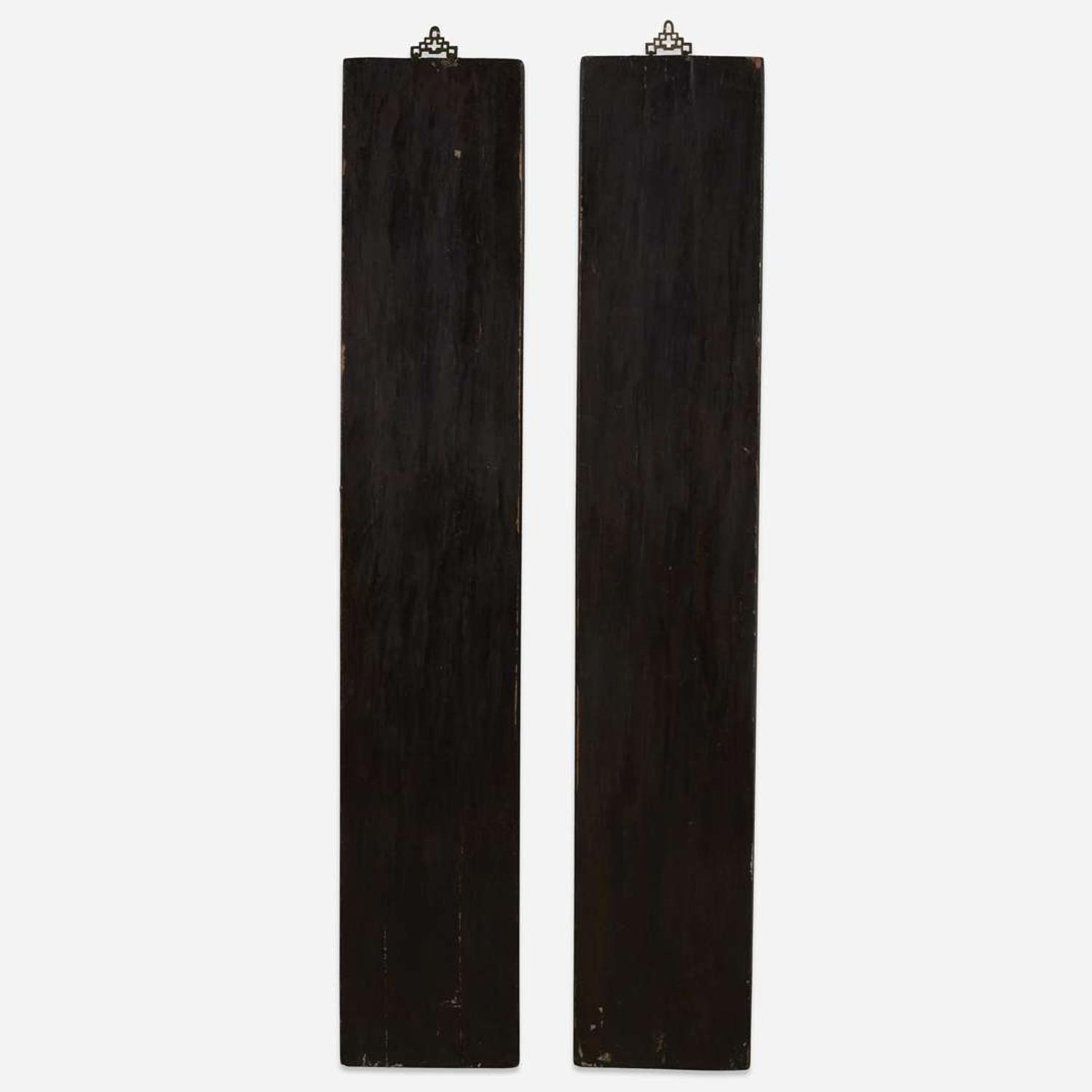 A pair of Chinese porcelain-inlaid rectangular lacquer calligraphy panels 嵌瓷木聯一對