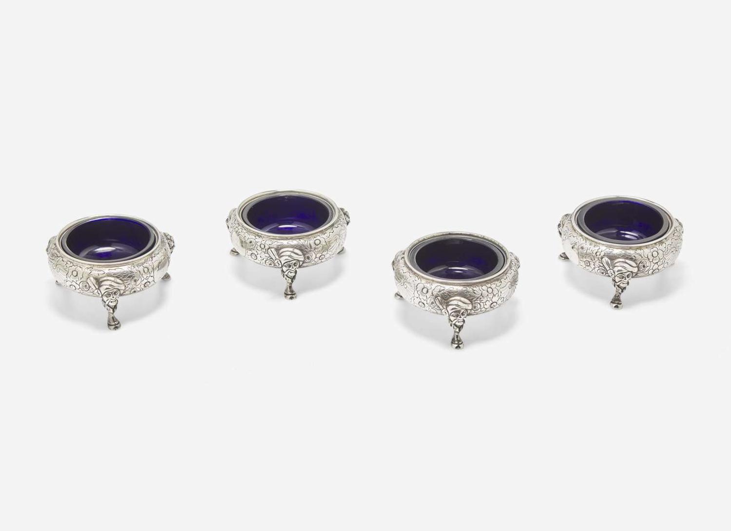 A set of four Victorian sterling silver salt cellars, John Evans II, London, 1845