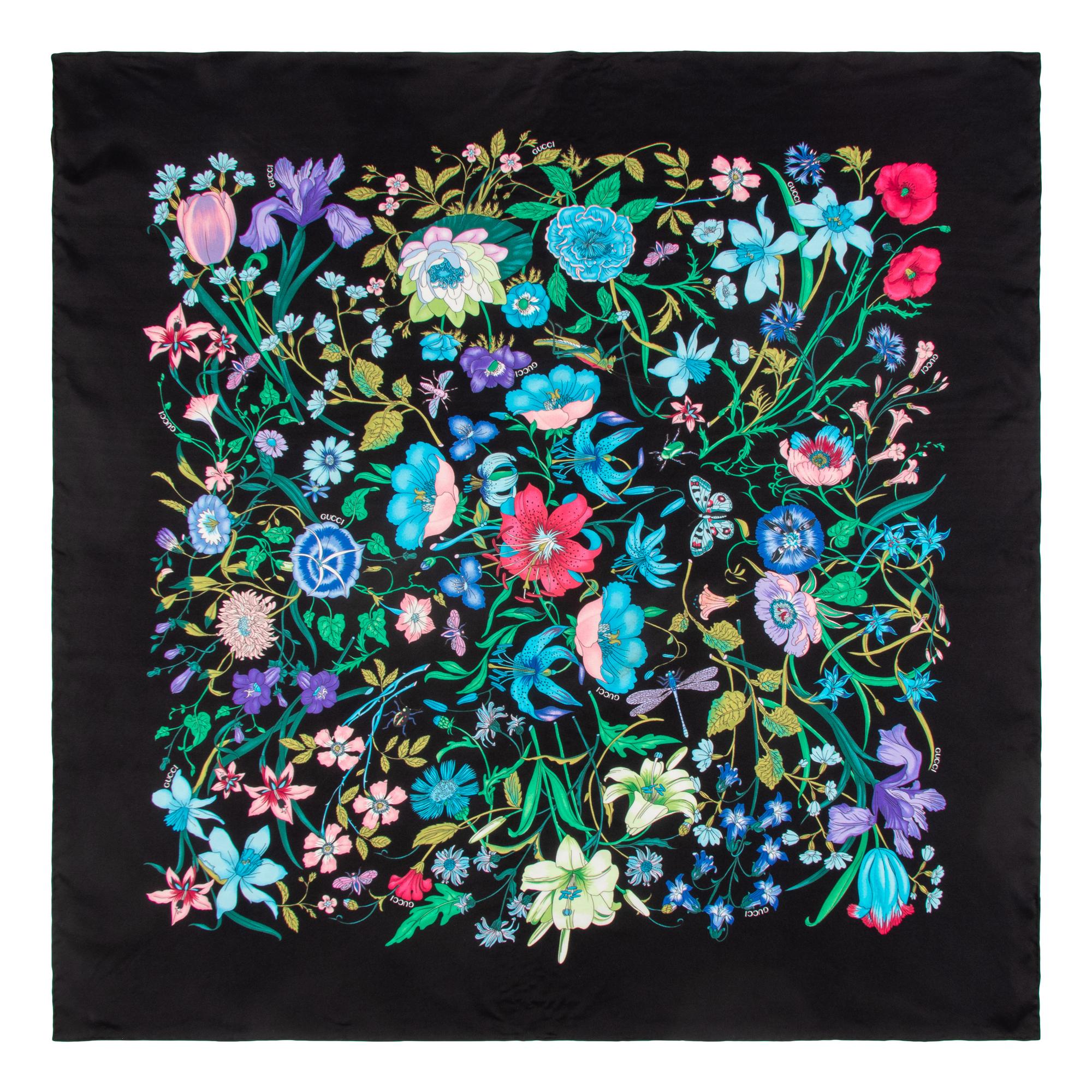 GUCCI & FENDI, THREE PRINTED SILK SCARVES