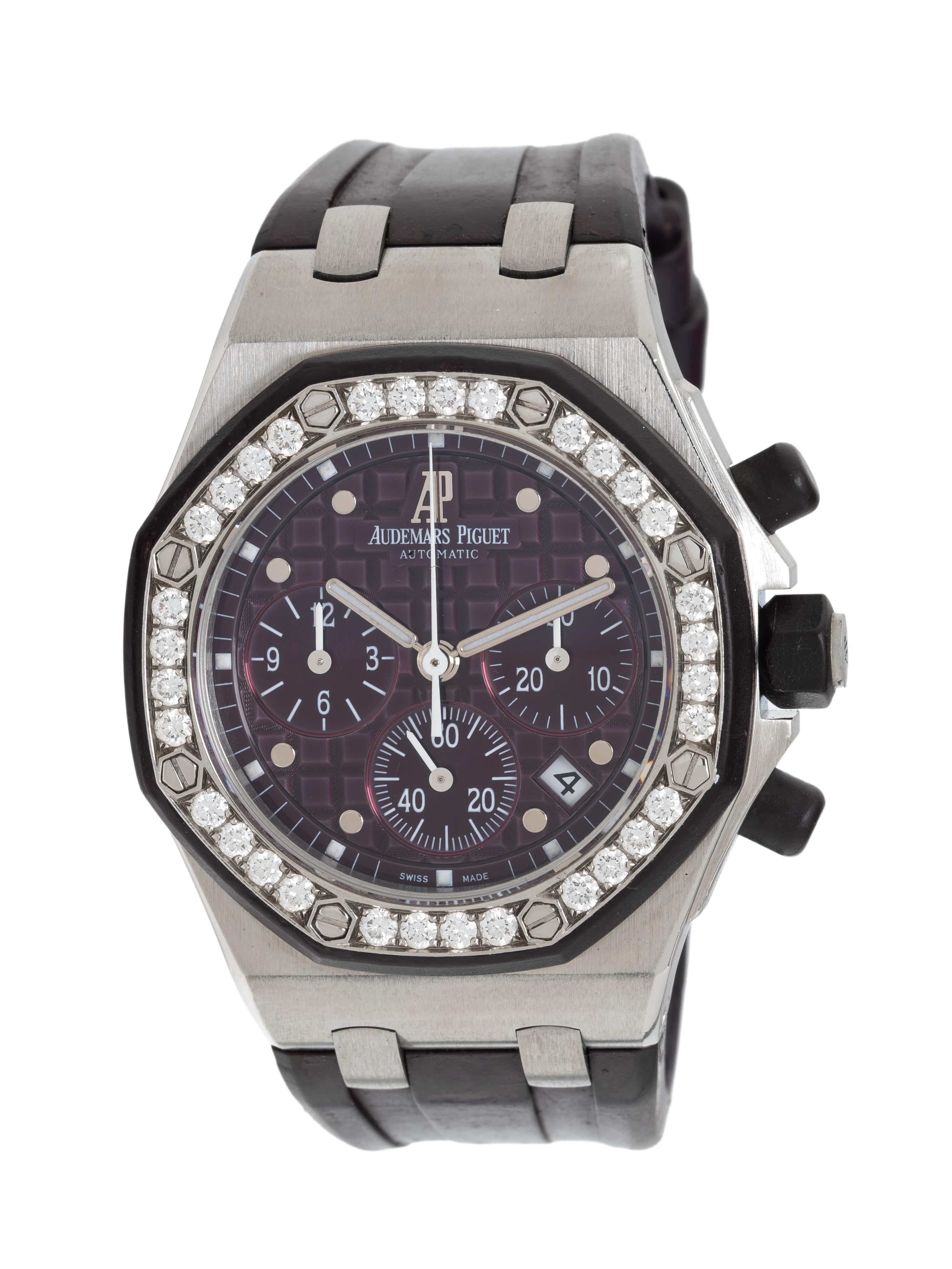 AUDEMARS PIGUET, REF. 26048 STAINLESS STEEL 'ROYAL OAK OFFSHORE' 'PLUM' WATCH WITH FACTORY DIAMOND BEZEL, EXTRACT FROM THE ARCHIVE