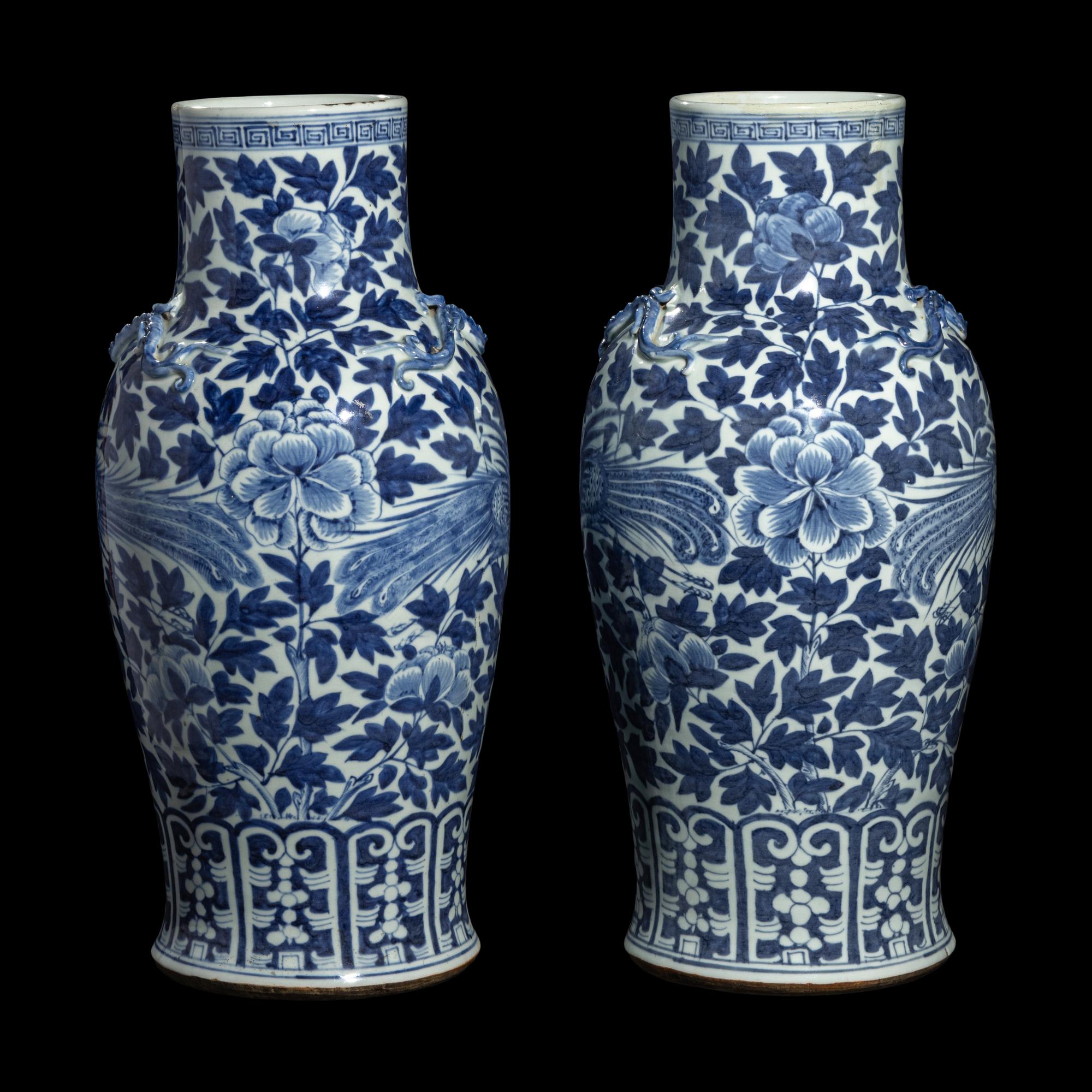 A Pair of Chinese Blue and White Porcelain Vases