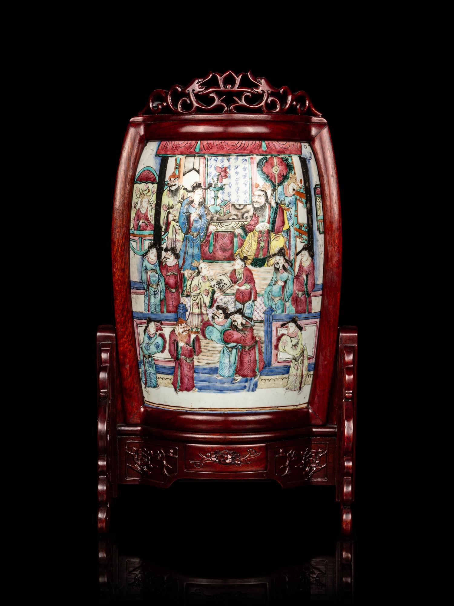 A Chinese Famille Rose Porcelain Plaque Mounted Table Screen