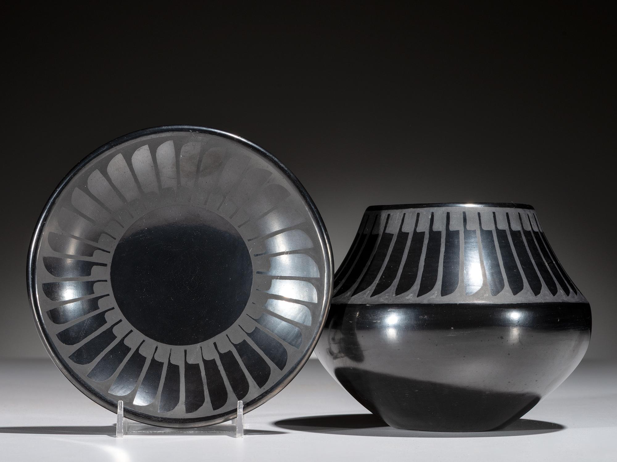 Blackware Pottery 1943-1956