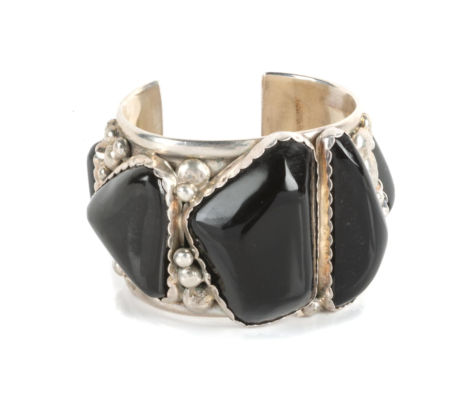 Southwestern Style Silver and Onyx Cuff Bracelet Length 5 7/8 x opening 1 1/8 x width 1 7/8 inches