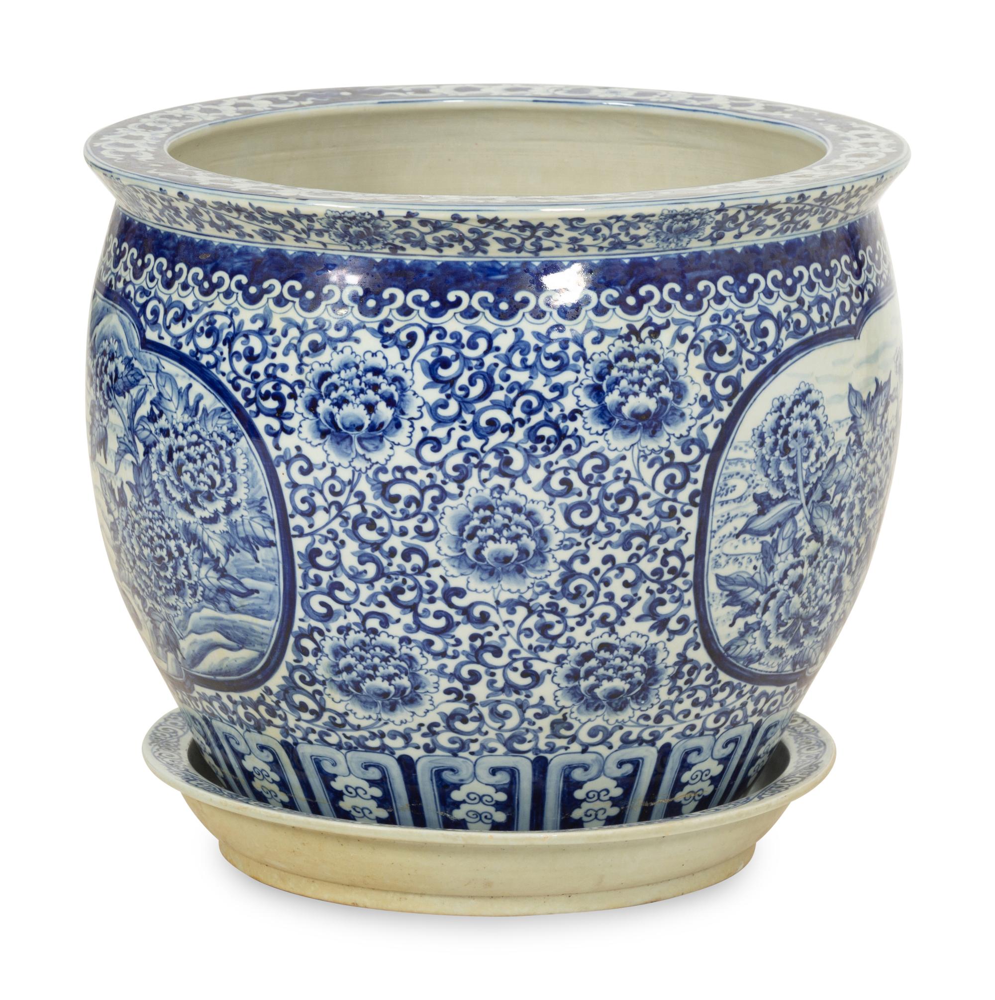 A Chinese Blue and White Porcelain Jardiniere with Undertray