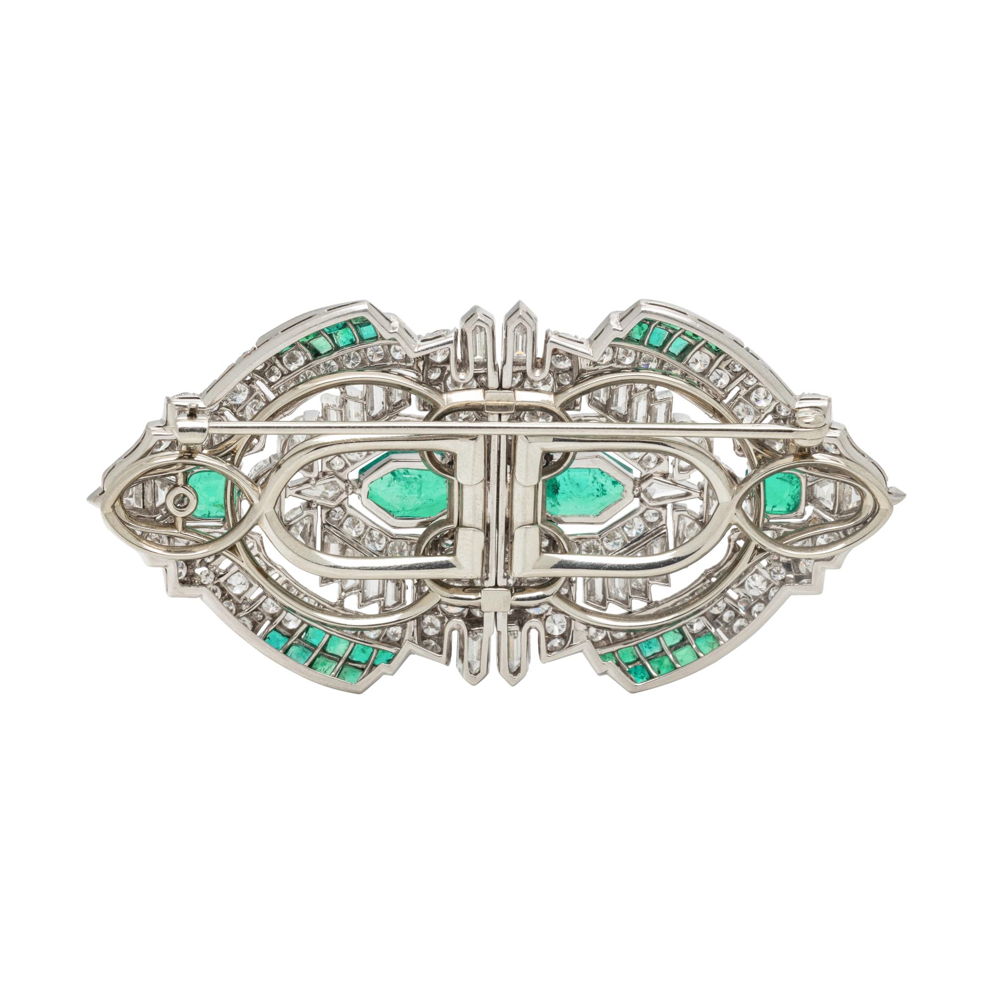 ART DECO, EMERALD AND DIAMOND DOUBLE CLIP BROOCH