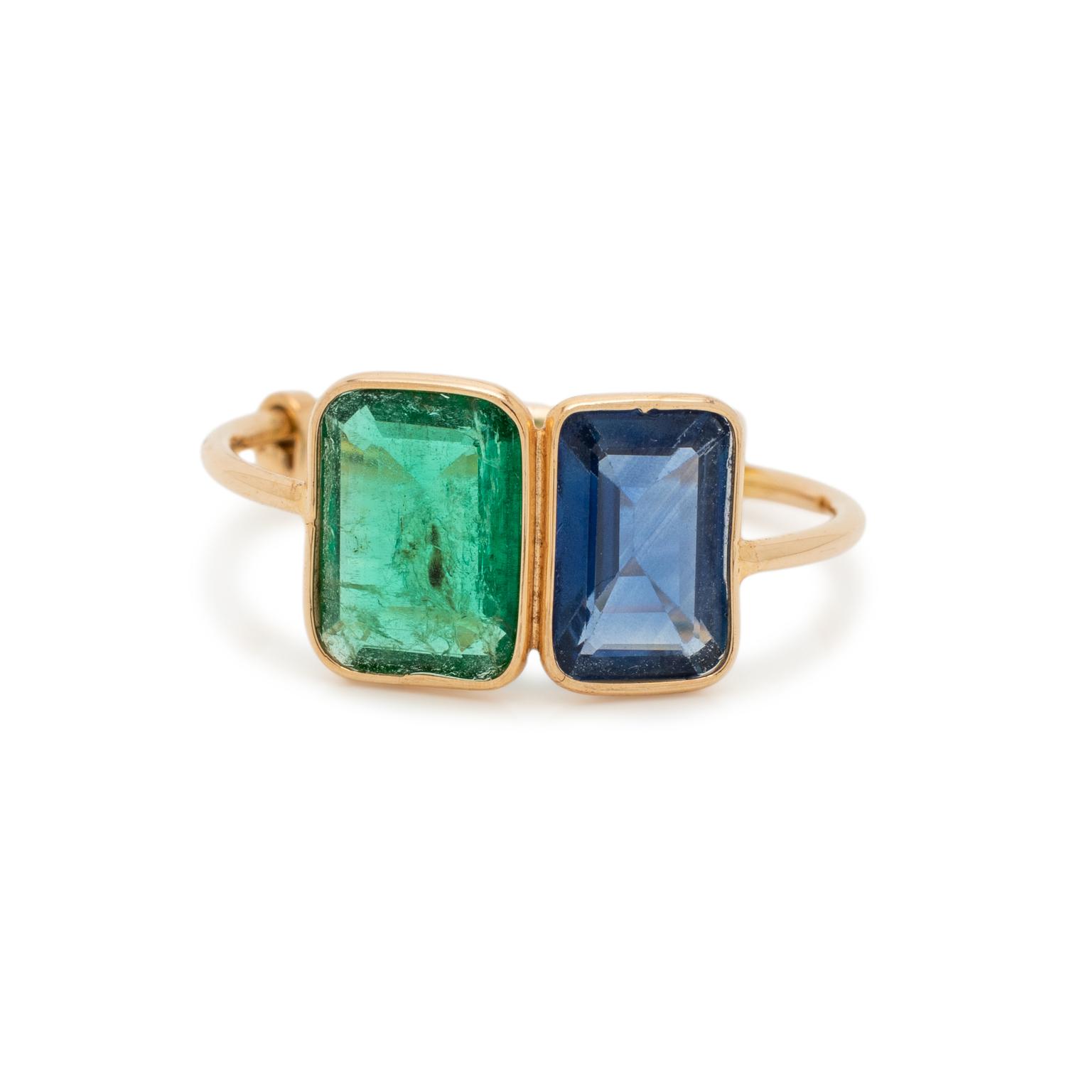EMERALD AND SAPPHIRE RING