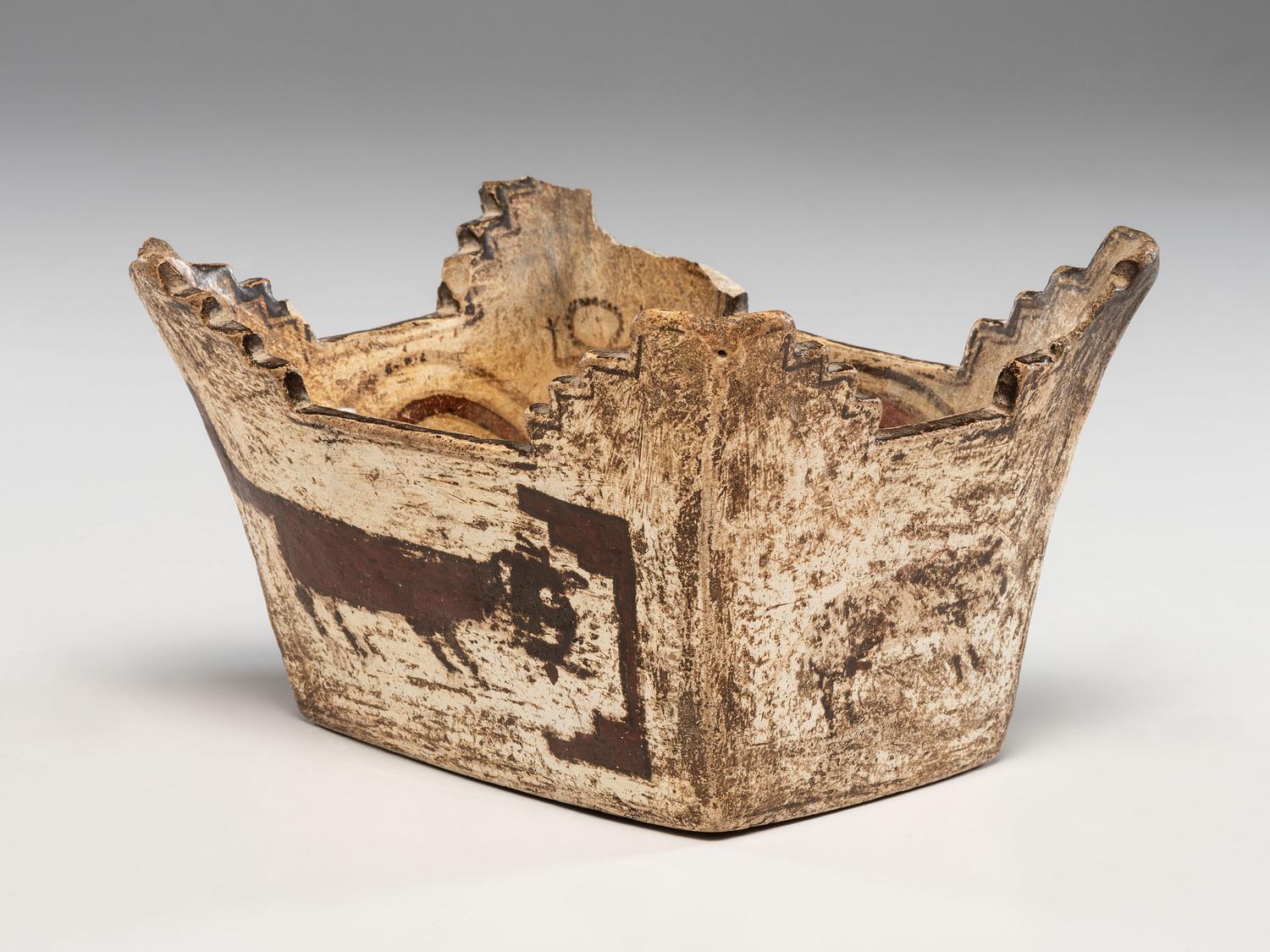 Early Zuni Polychrome Pottery Container