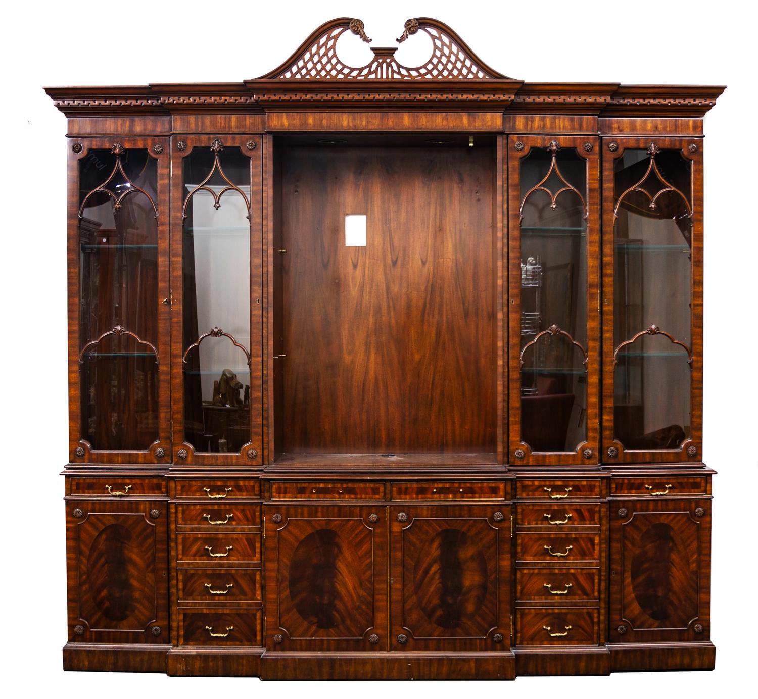 A Georgian Style Breakfront Height 95 x width 98 x depth 17 inches. — 21ST CENTURY