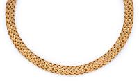 YELLOW GOLD NECKLACE