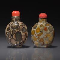 Two Chinese Puddingstone Snuff Bottles, Qing Dynasty, Circa 1750-1850 — 1750-1850年 抱子石鼻煙壺兩支