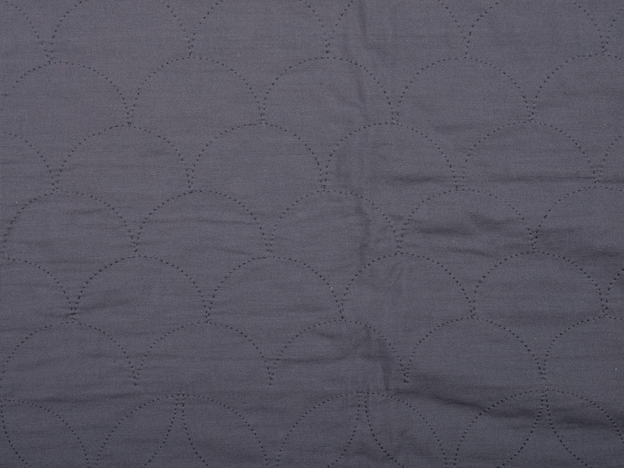 An Amish Pieced Cotton Quilt