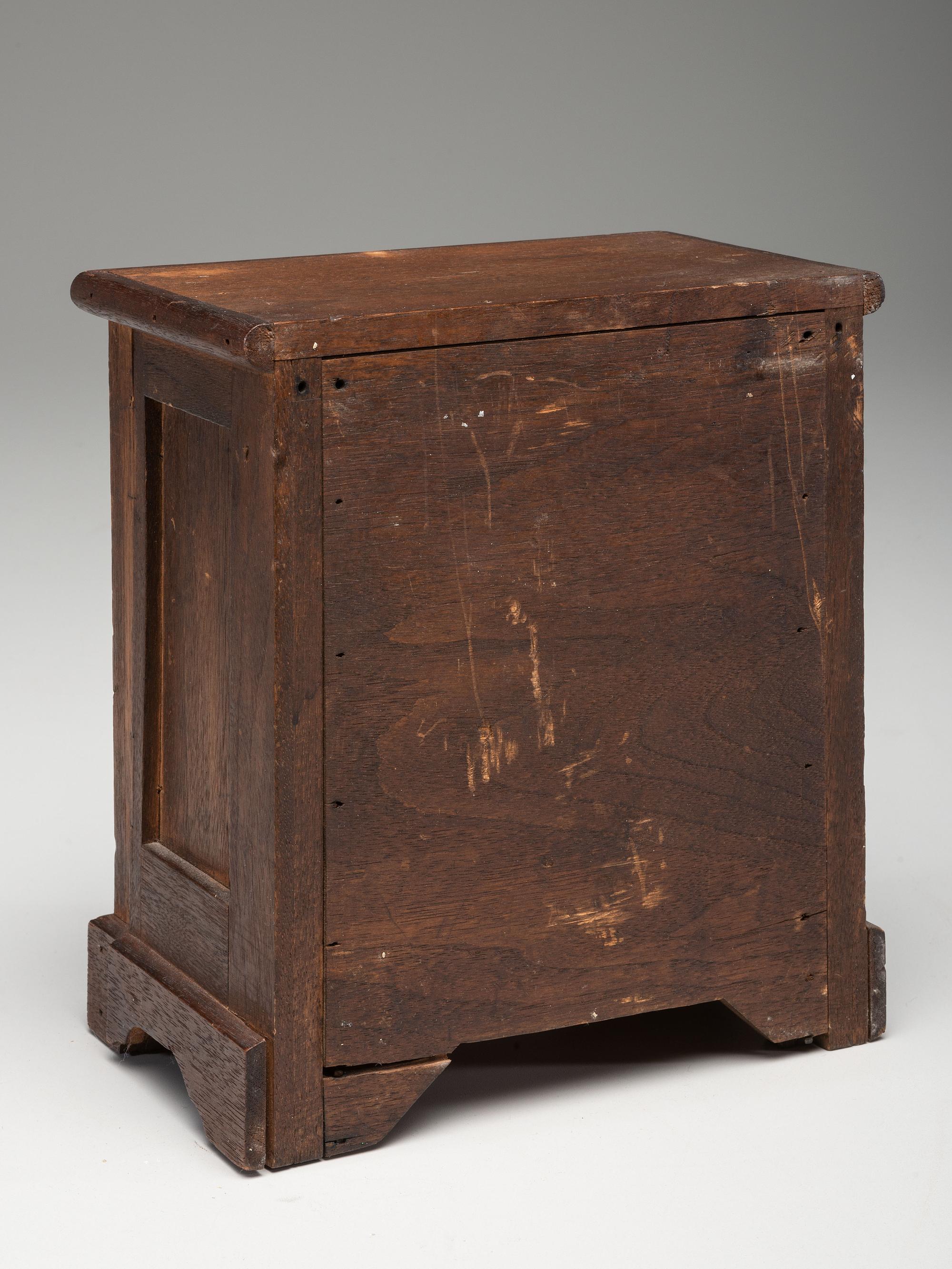 An Icebox Patent Model