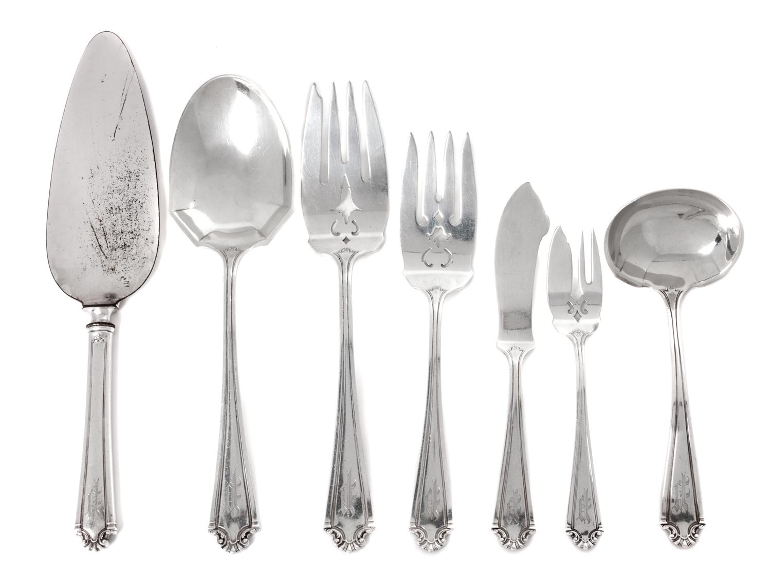 Seven American Silver Serving Pieces, Reed & Barton, Tauton, MA, St. George pattern, comprising a pie server, serving spoon, serving fo
