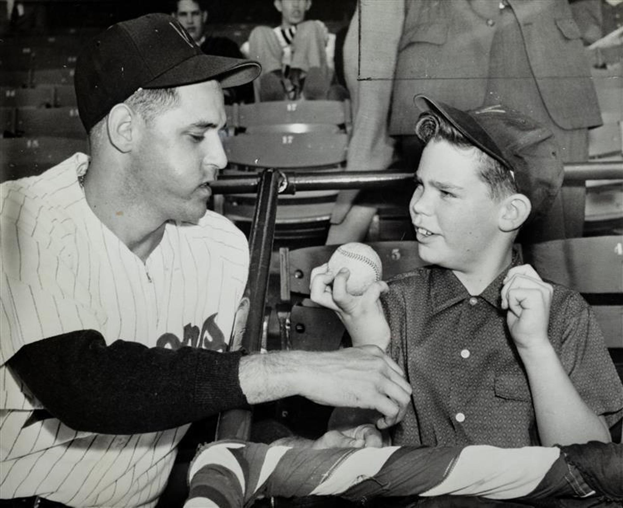 Sports Memorabilia: Featuring The Baseball Card Collection of David Eisenhower