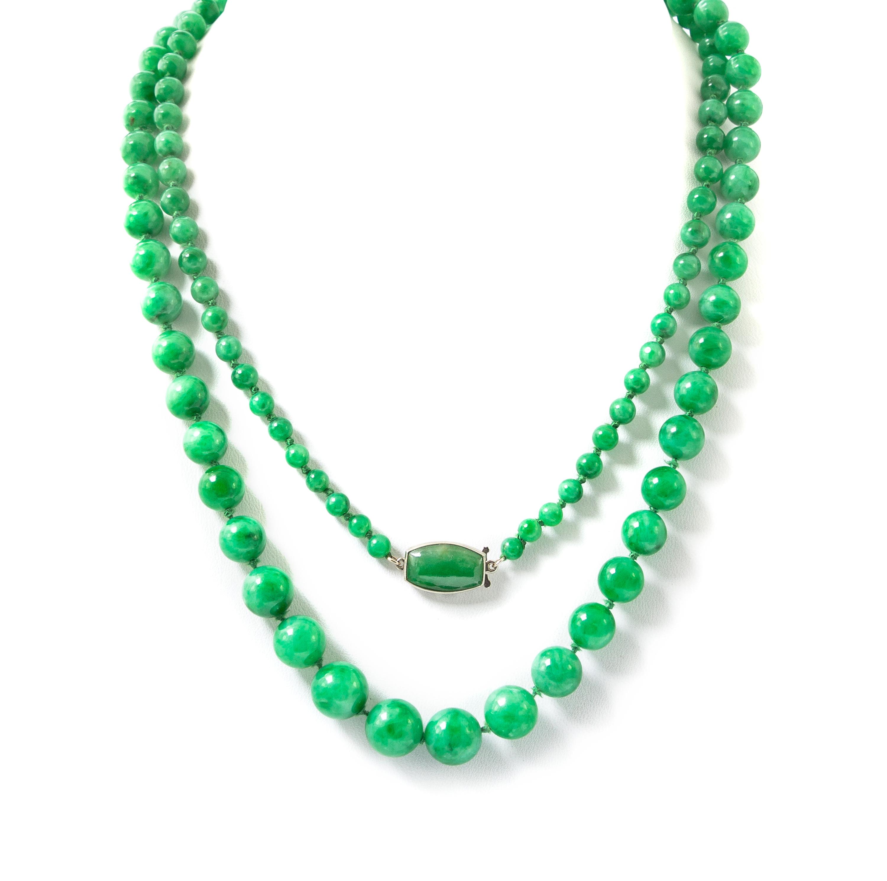 A Single Strand Graduated Jadeite Jade Bead Necklace, 36.40 dwts.