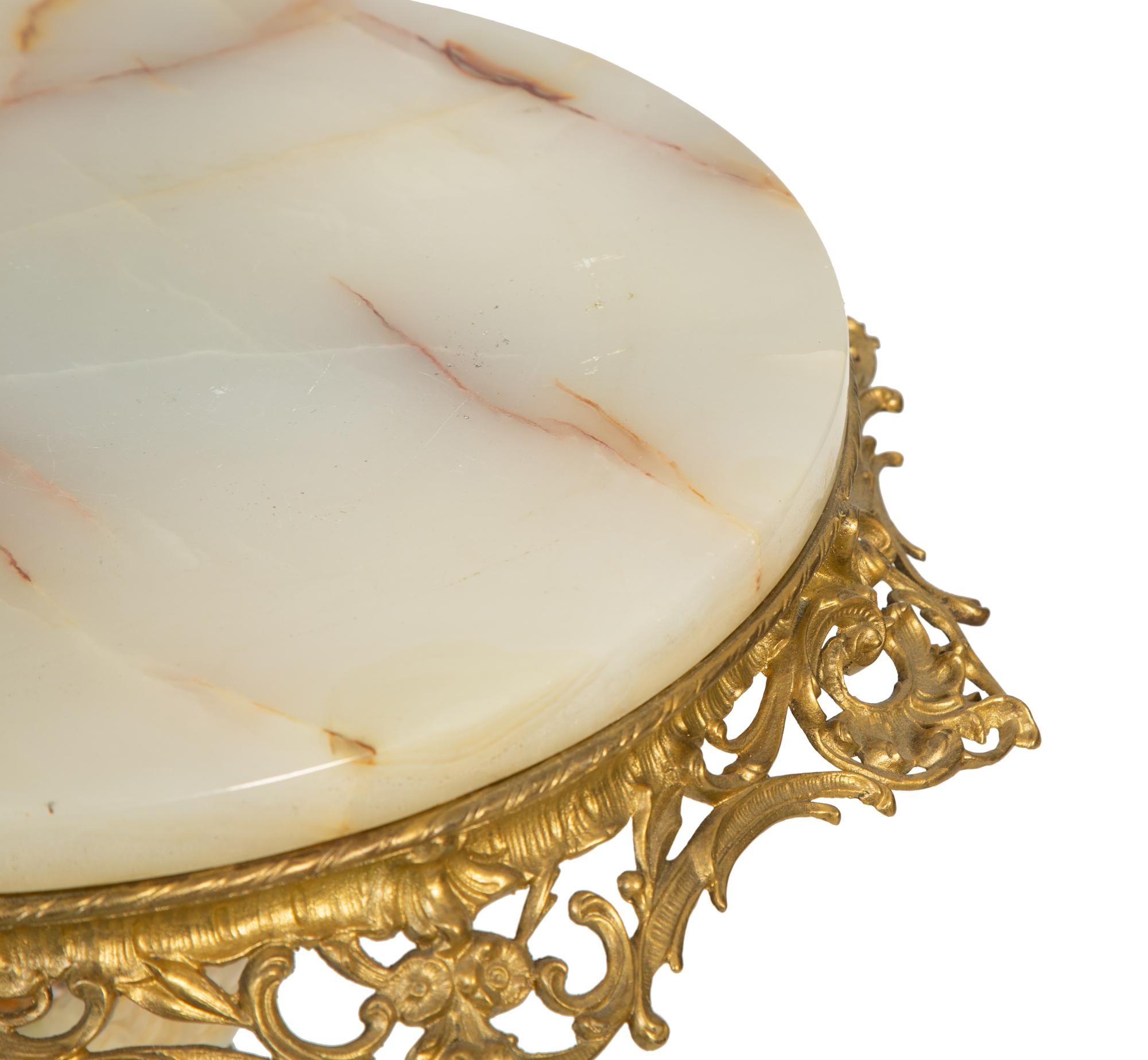 A Louis XV Style Gilt Bronze and Onyx Side Table — LATE 19TH/EARLY 20TH CENTURY