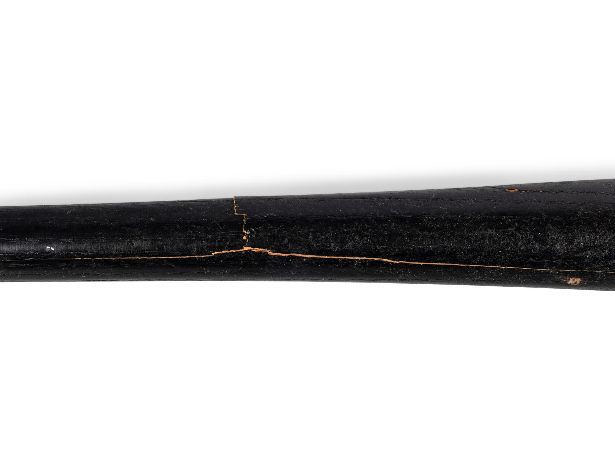 A 1997 Paul Molitor Game Used Louisville Slugger Bat and Signed Autograph Baseball