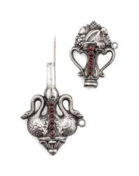 A Continental Garnet-Mounted Silver Needle Case