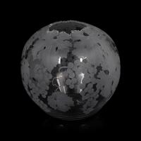 A Cynthia Myers Studio Art Glass Vase