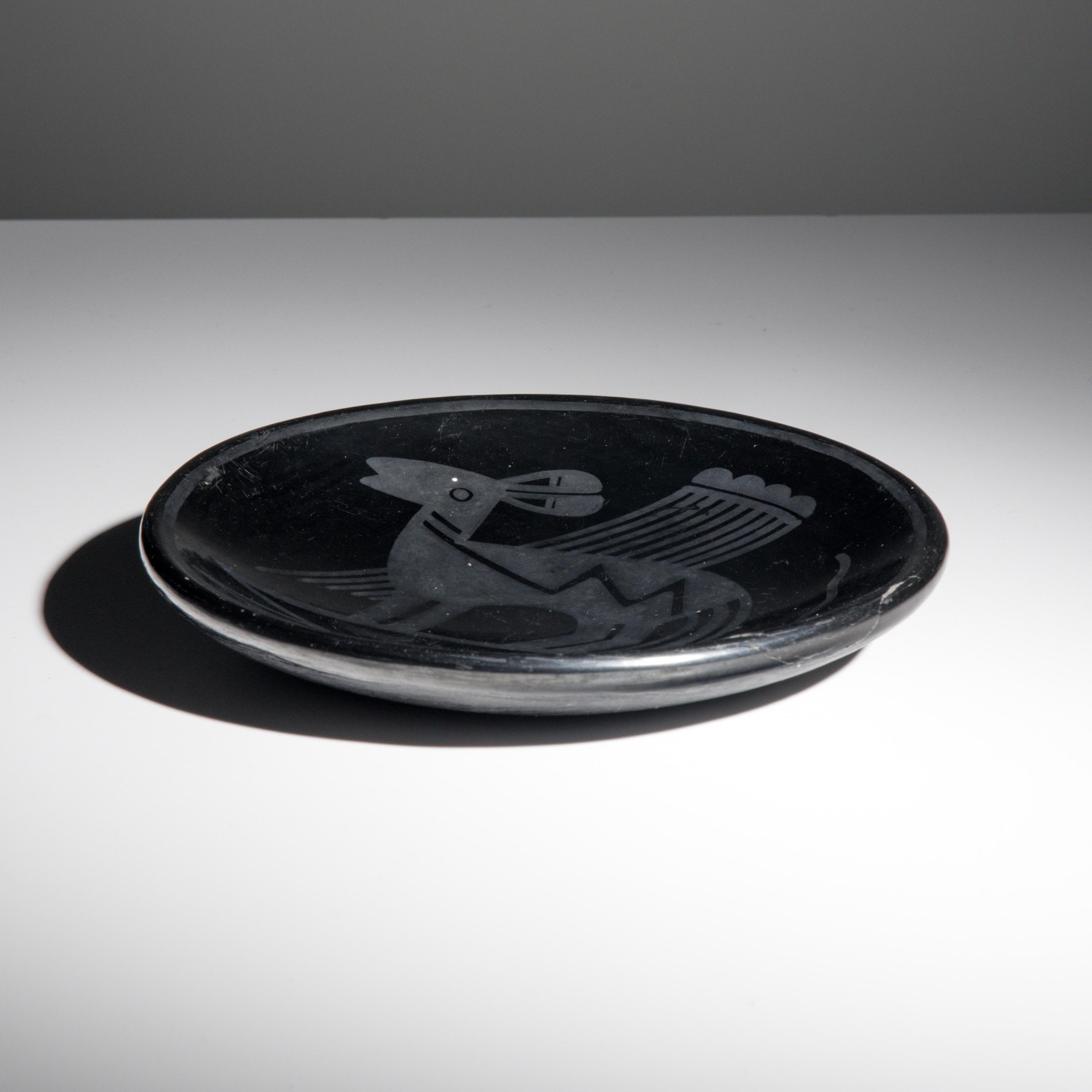 Maria and Santana Martinez (San Ildefonso, 1887-1980 / 1909-2002) — Blackware Plate, Painted by Popovi Da