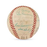 A 1976 Cincinnati Reds Team Signed Autograph Baseball