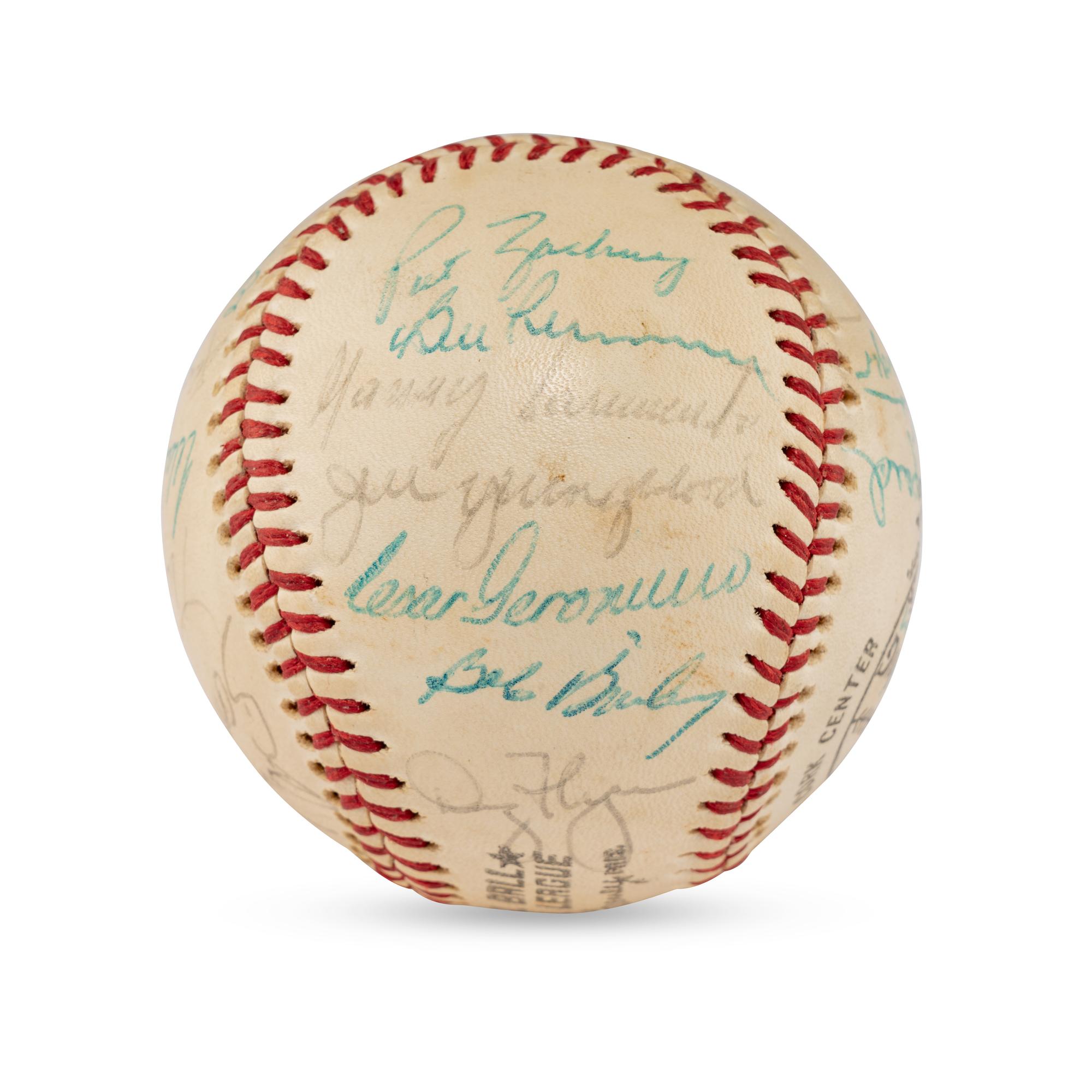 A 1976 Cincinnati Reds Team Signed Autograph Baseball