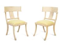 A Pair of Painted Klismos Chairs in the Style of T. H. Robsjohn-Gibbings — 20TH CENTURY