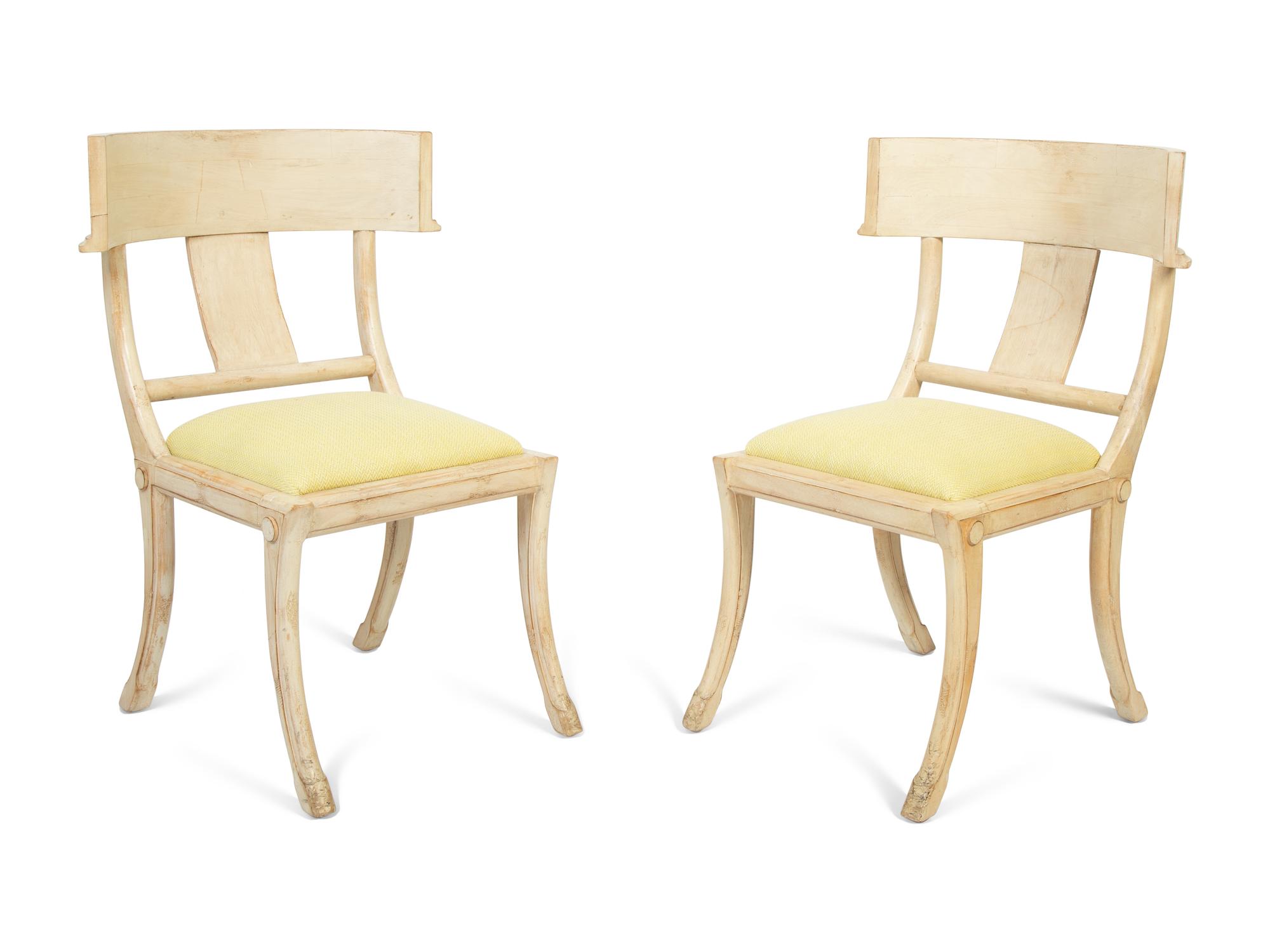 A Pair of Painted Klismos Chairs in the Style of T. H. Robsjohn-Gibbings — 20TH CENTURY