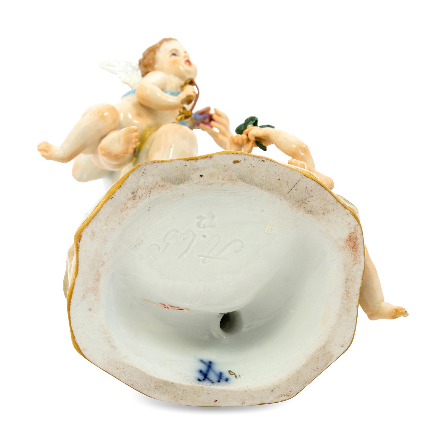 A Meissen Porcelain Venus Figure
