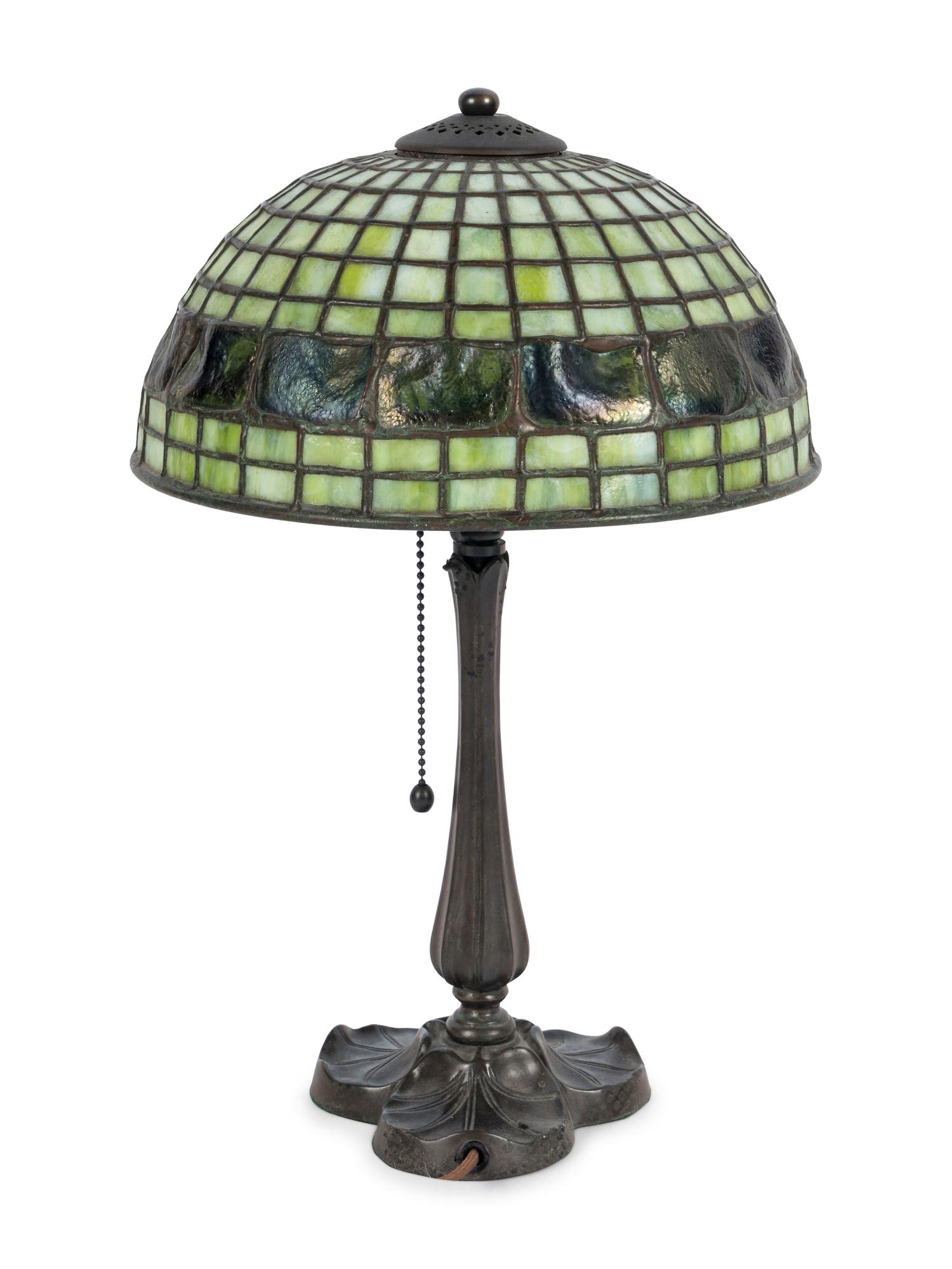 A Geometric Table Lamp