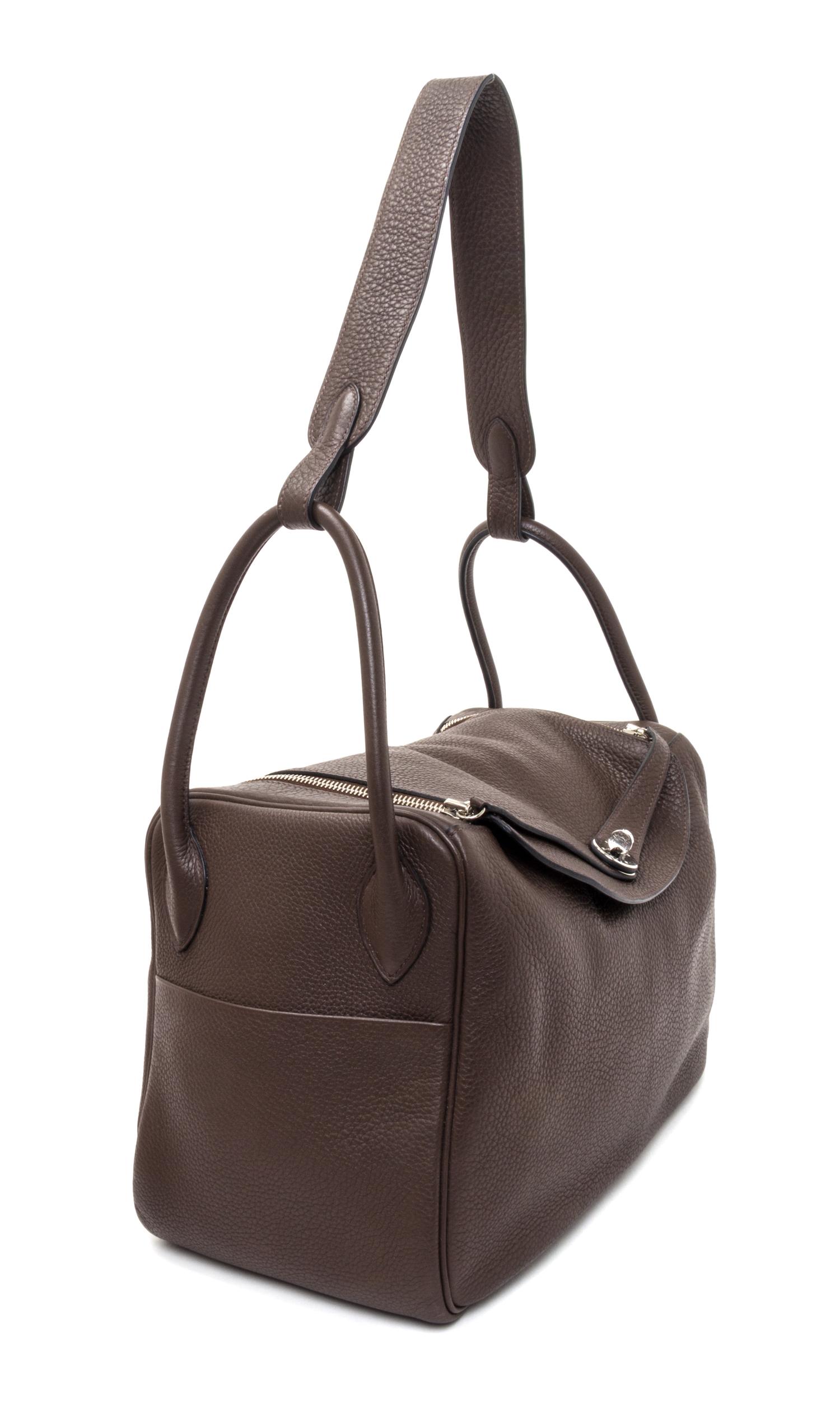 An Hermes Cafe Taurillon Clemence Lindy 34 Handbag, 13.5" x 8" x 7".