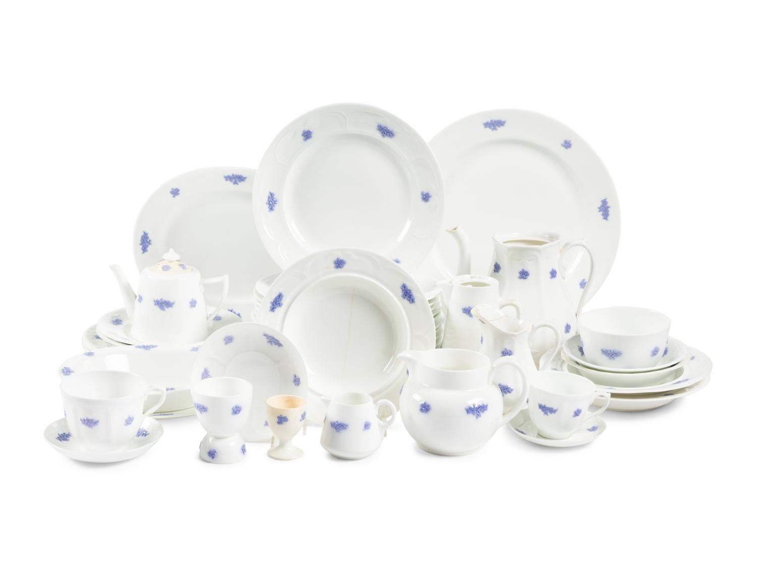 An Adderley Chelsea Porcelain Dinner Service