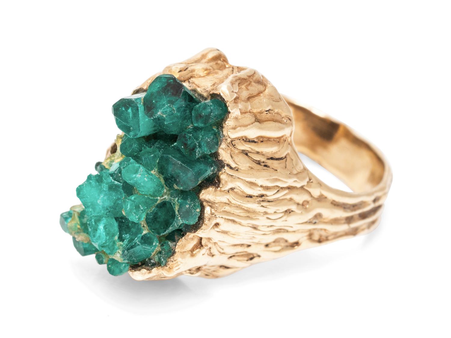 A Yellow Gold and Synthetic Emerald Ring,