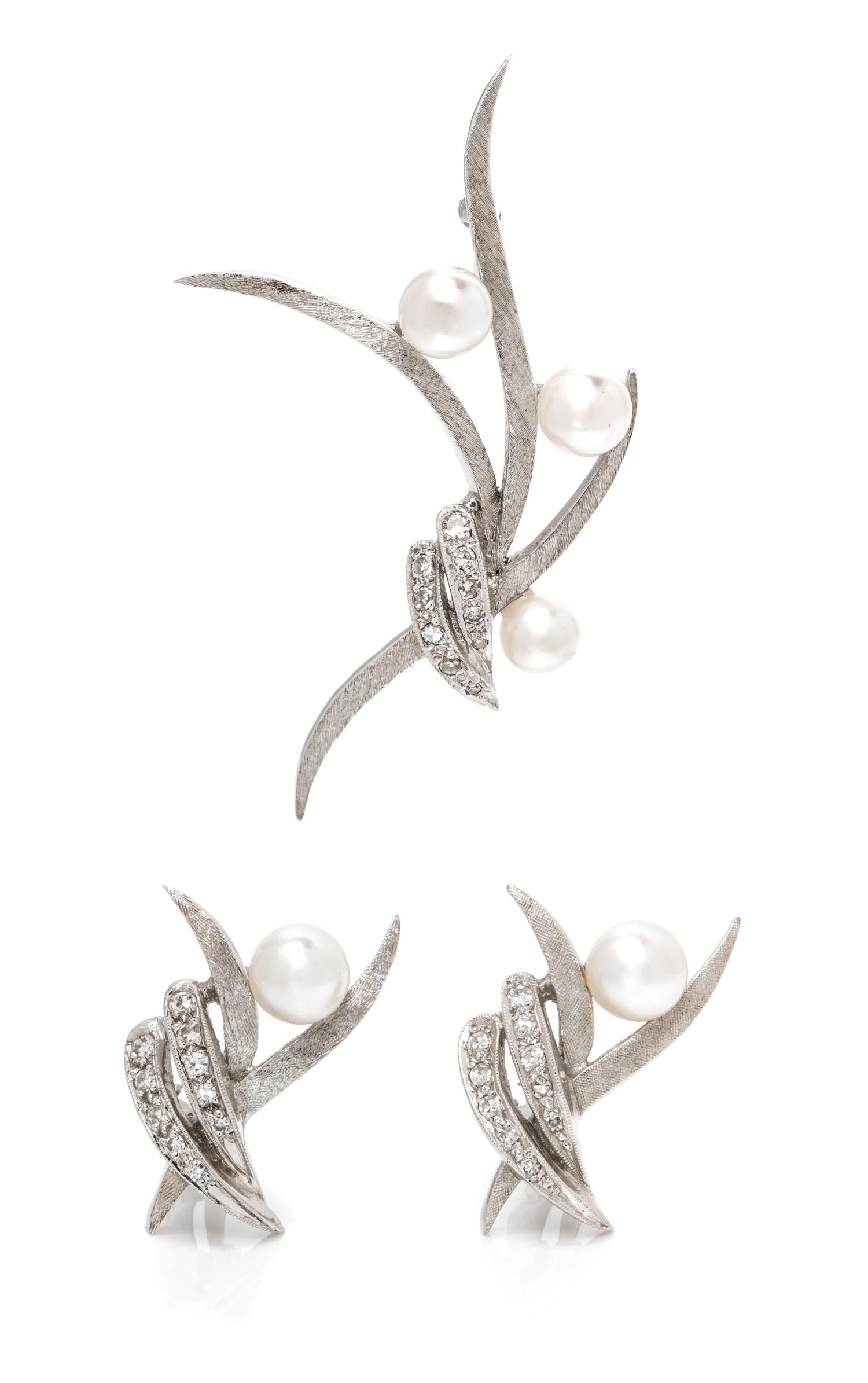 A 14 Karat White Gold, Pearl and Diamond Demi Parure, 9.30 dwts.
