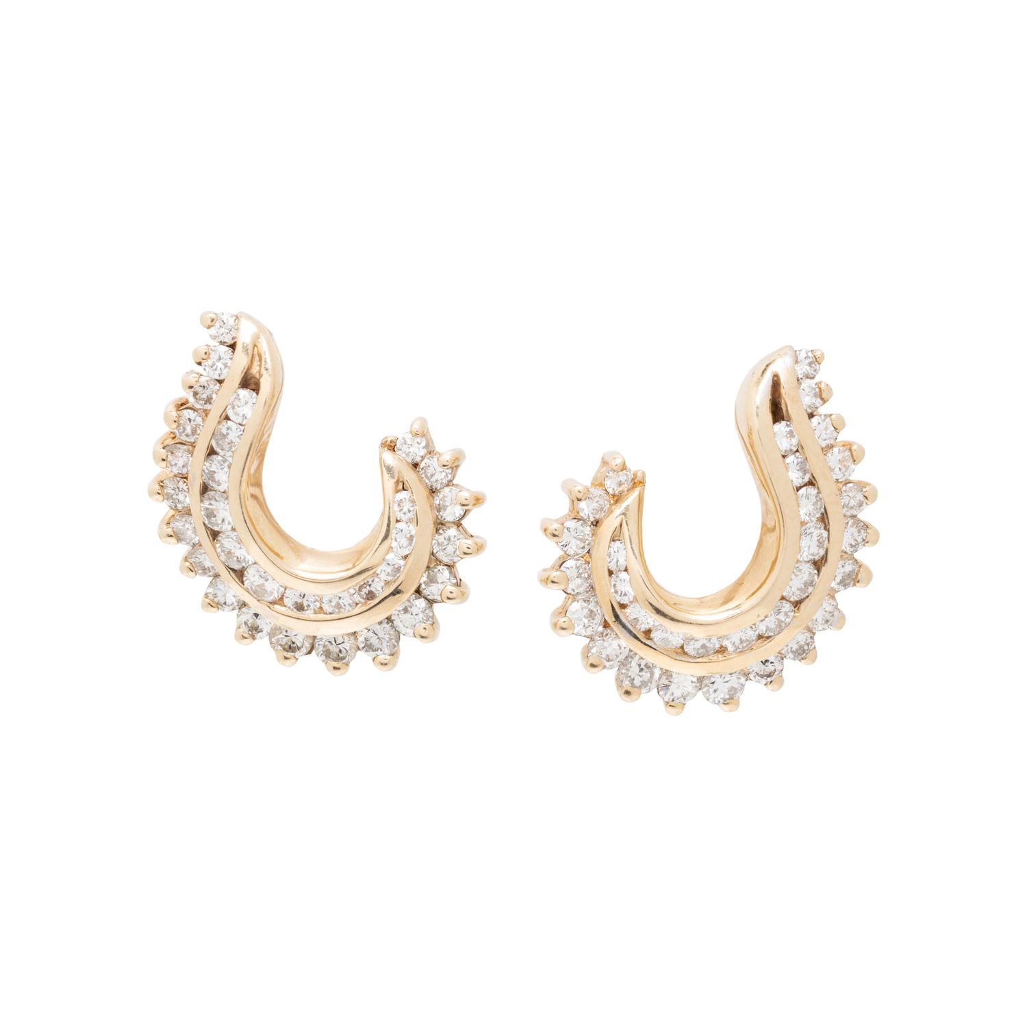 YELLOW GOLD AND DIAMOND EARRINGS