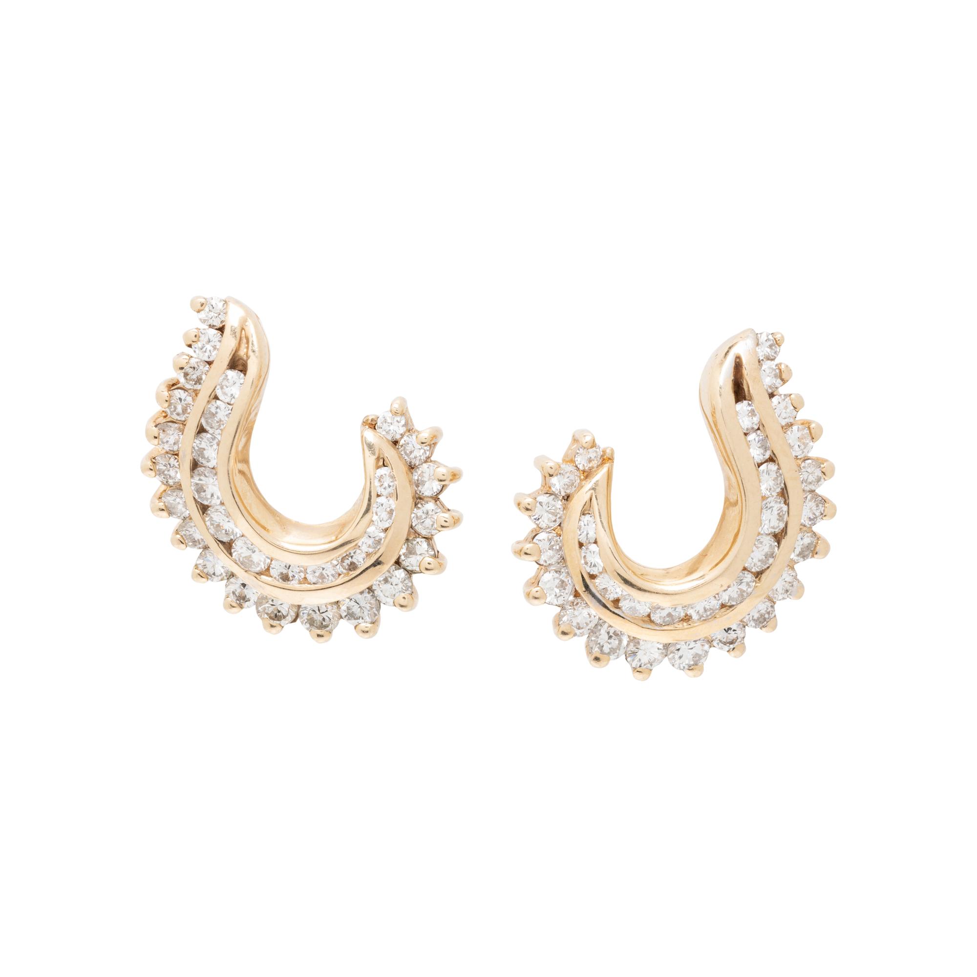 YELLOW GOLD AND DIAMOND EARRINGS