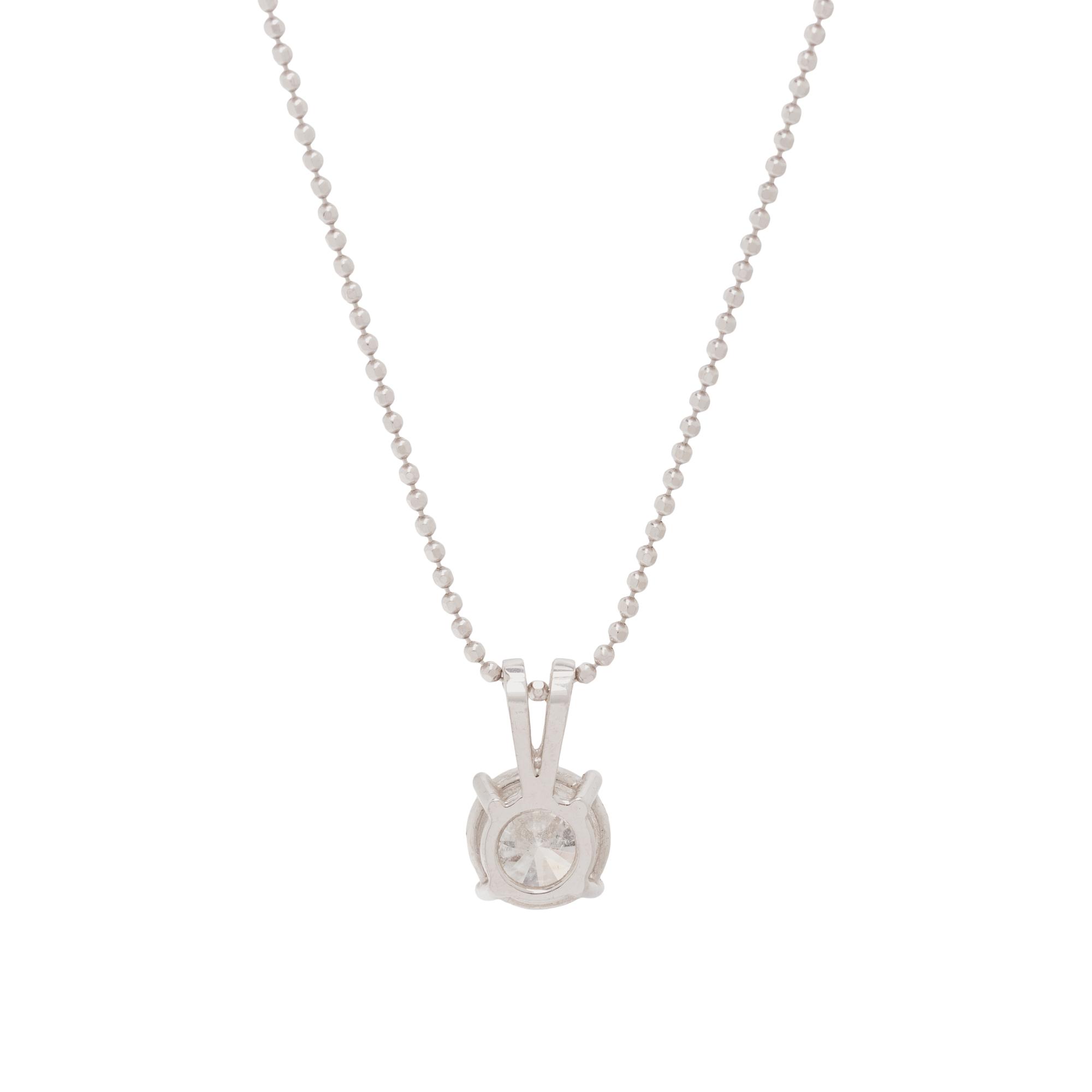 DIAMOND PENDANT NECKLACE