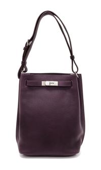 An Hermes Raisin Togo 22cm So-Kelly Handbag, 9" x 11" x 4.5".