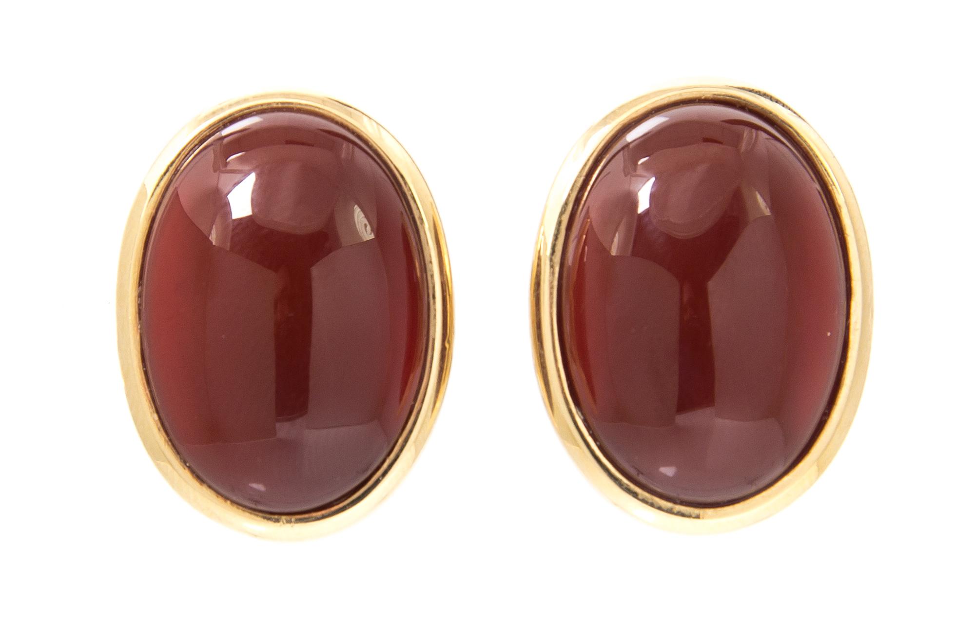 A Pair of 18 Karat Yellow Gold and Carnelian Earclips, 14.10 dwts.