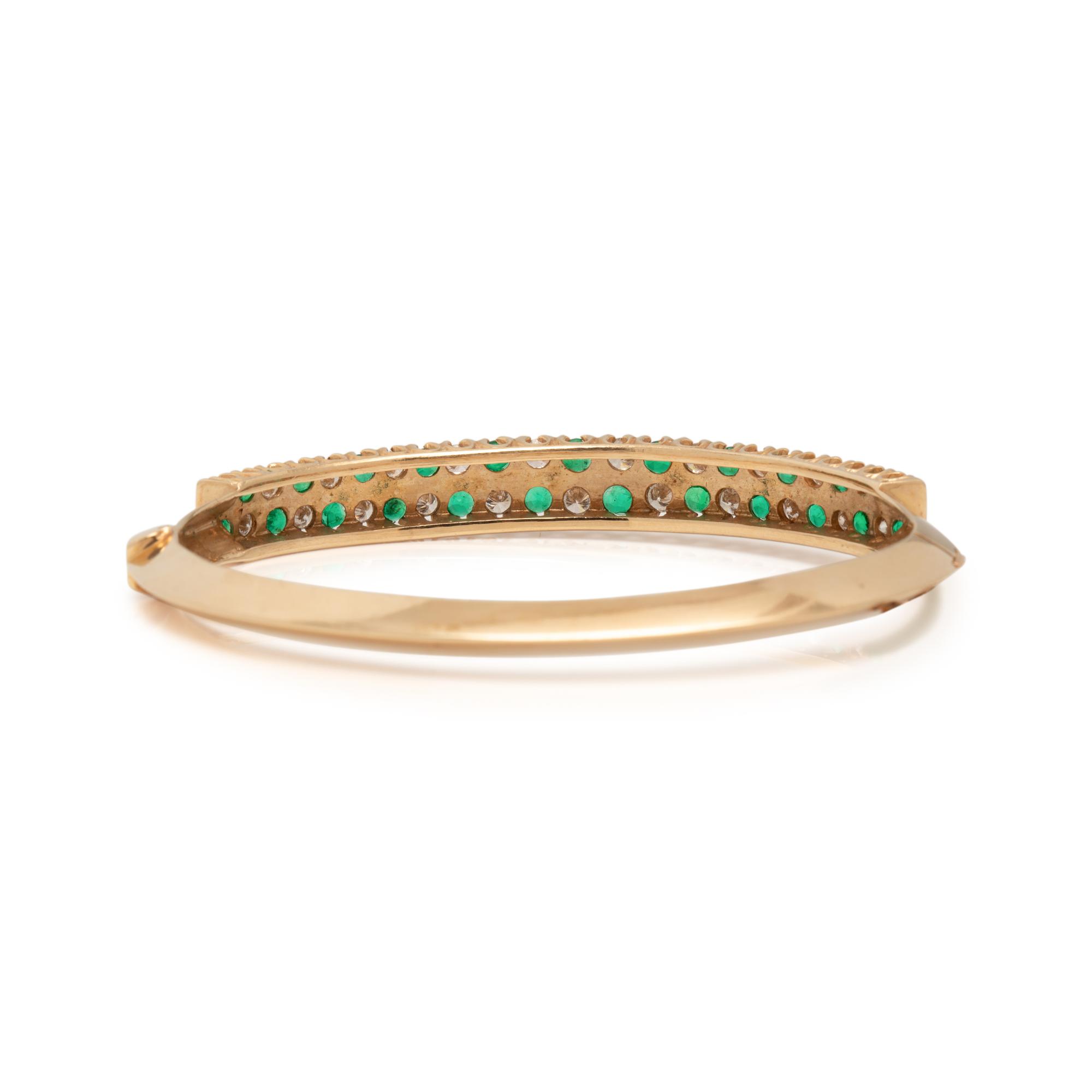 YELLOW GOLD, DIAMOND AND EMERALD BANGLE BRACELET