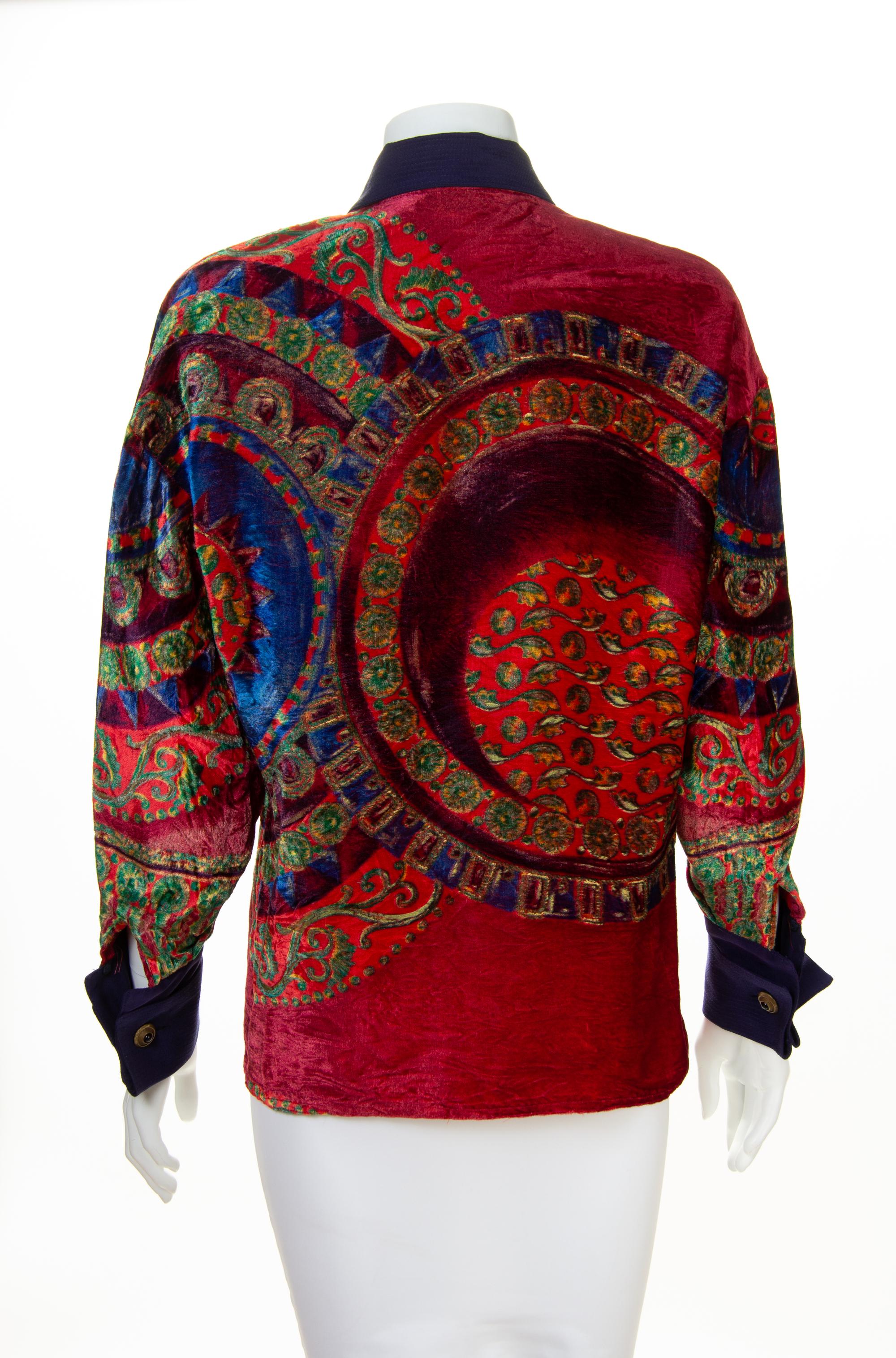 A Gianni Versace Rayon Print Blouse, Size 40.