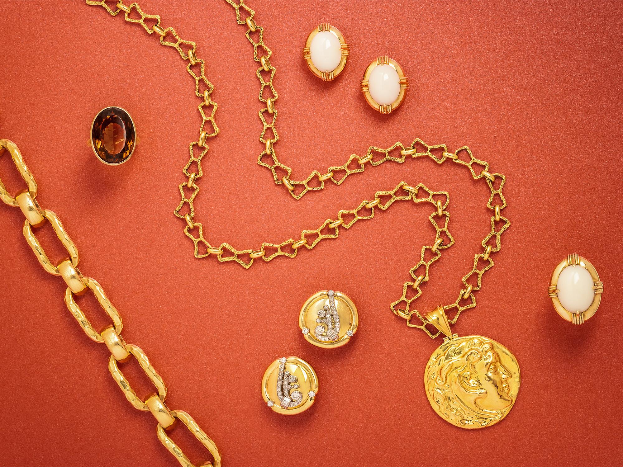 Essential Jewelry