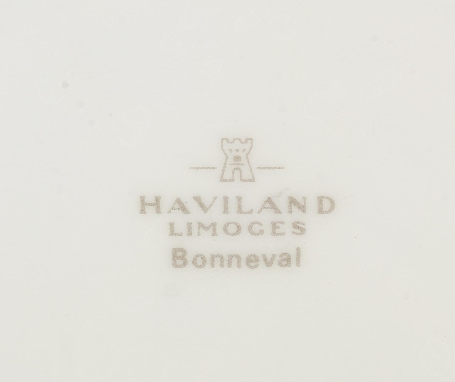 A Haviland Limoges Bonneval Porcelain Dinner Service