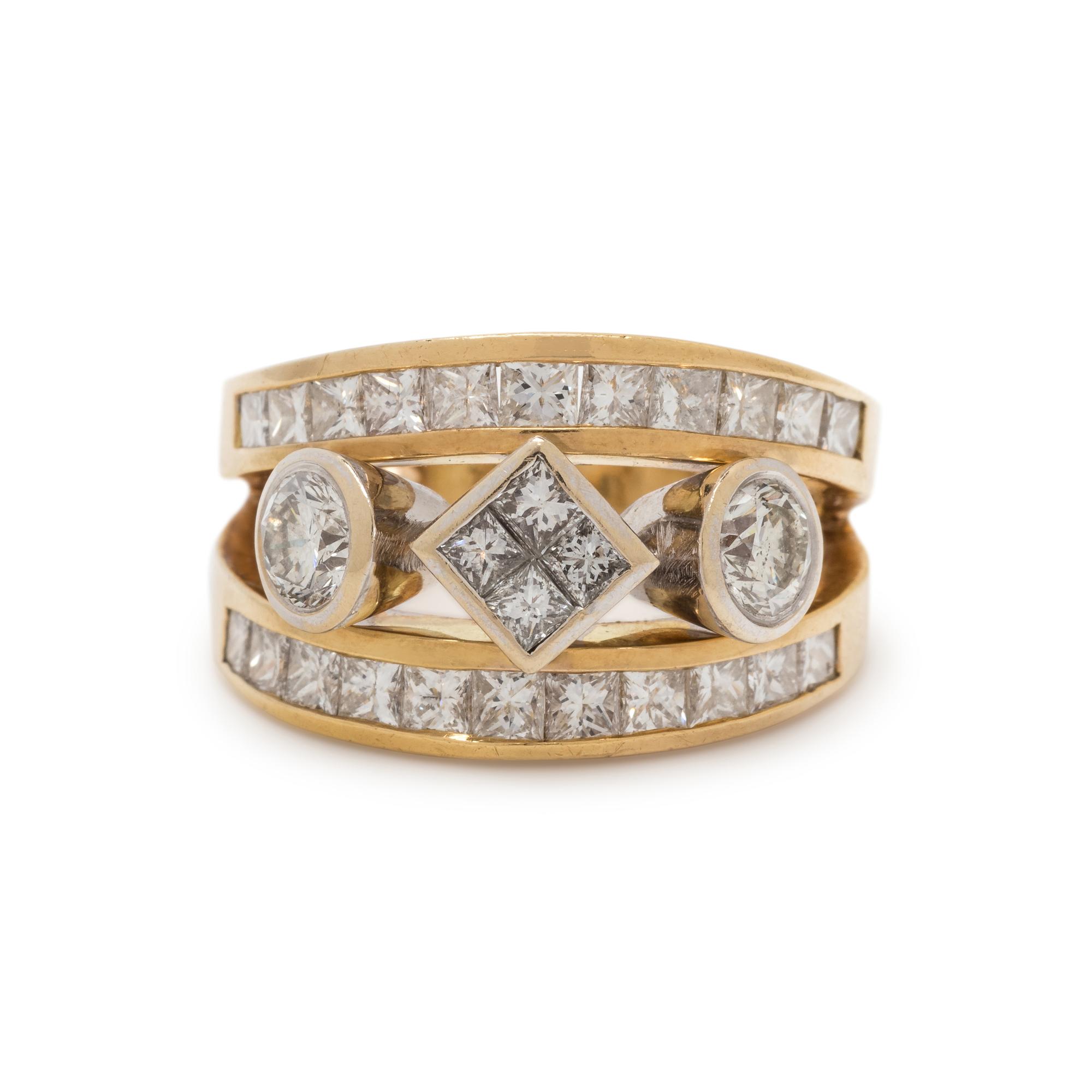 YELLOW GOLD AND DIAMOND RING