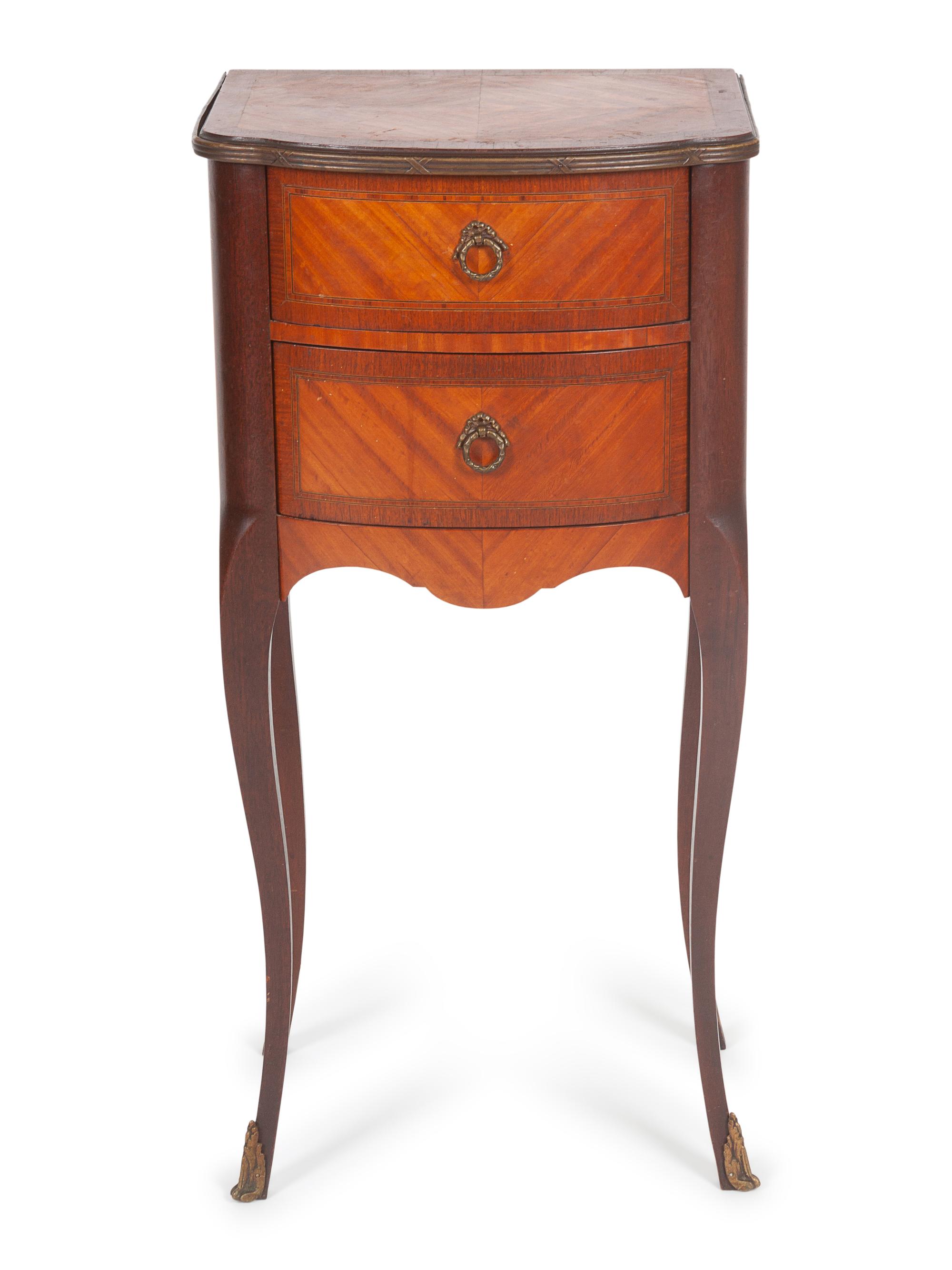 A Louis XV Style Side Table — LATE 20TH CENTURY