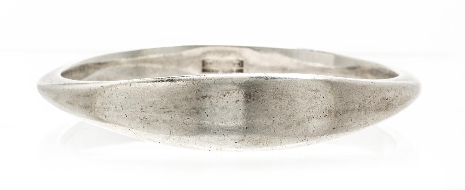 A Modernist Sterling Silver Ergonomic Bangle Bracelet, David Andersen. 38.80 dwts.