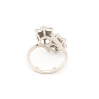 HAMMERMAN BROTHERS, WHITE GOLD AND DIAMOND RING