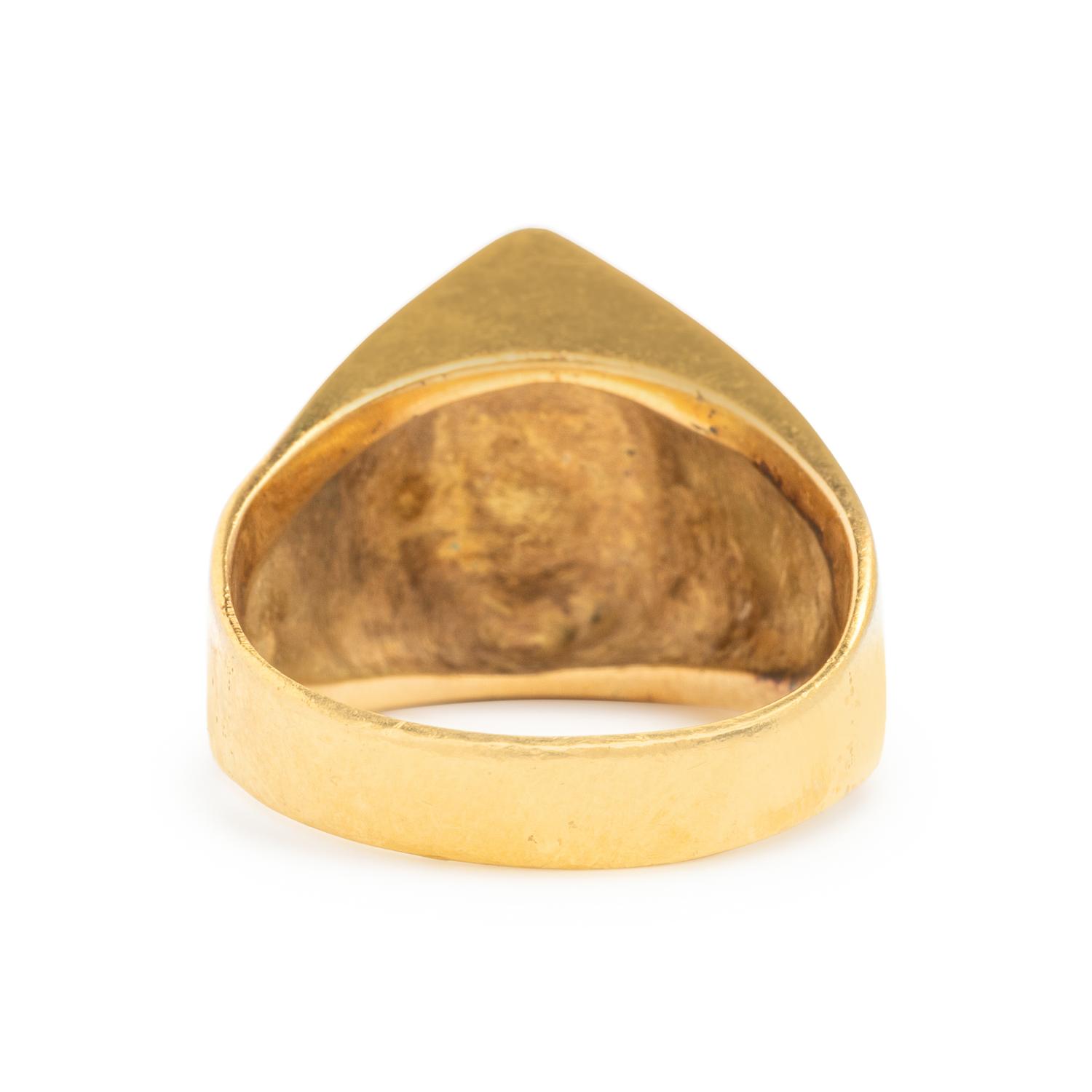 Diamond and Yellow Gold Ring